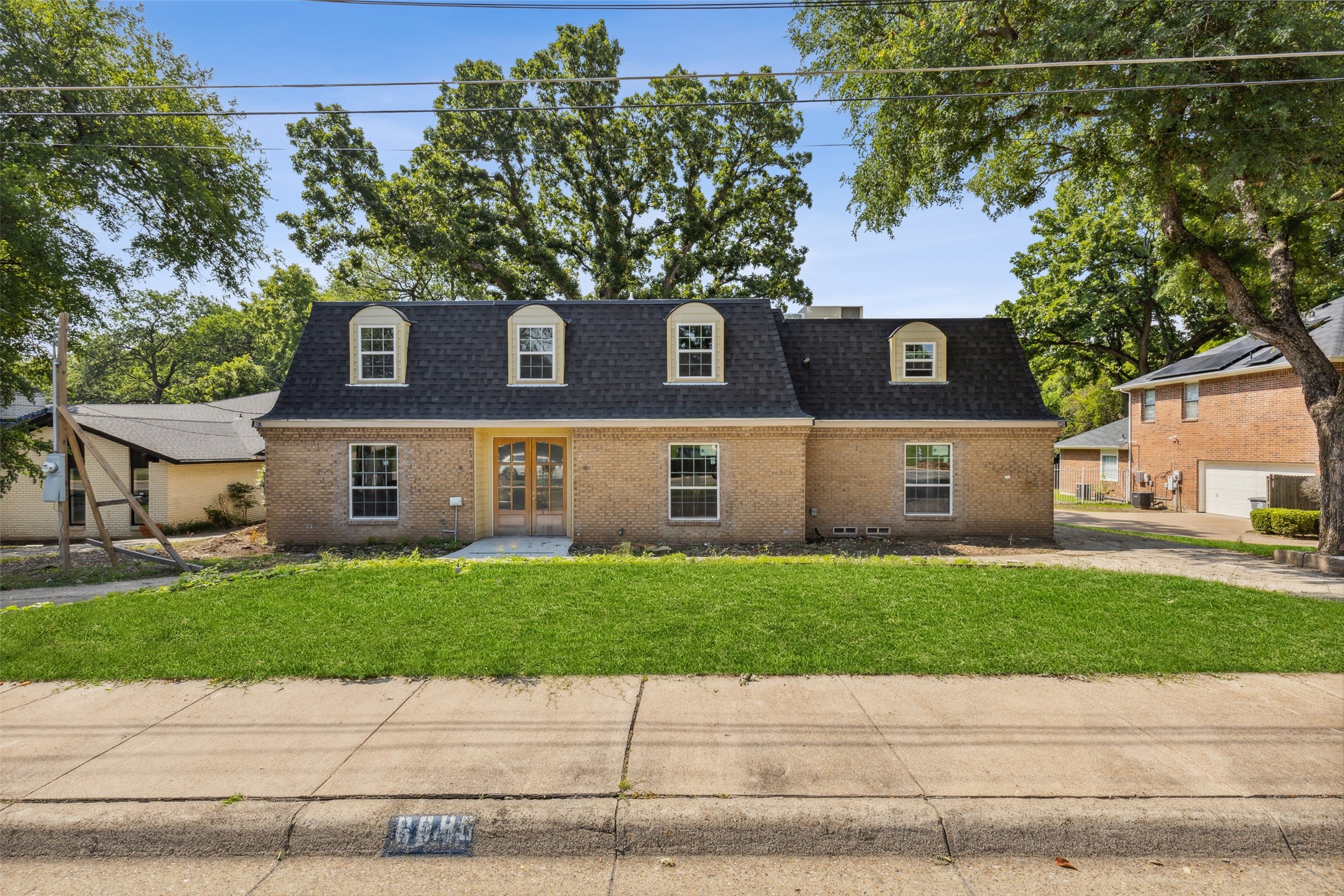 6846 Talbot Parkway
