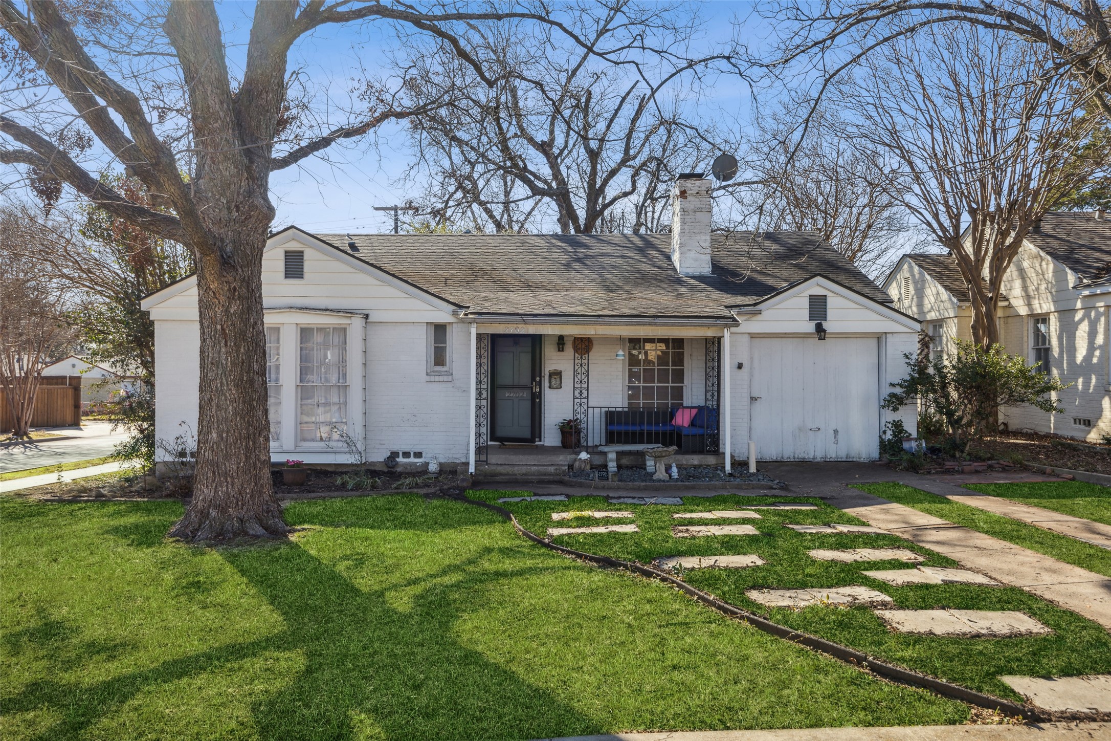 2702 Burlington Boulevard