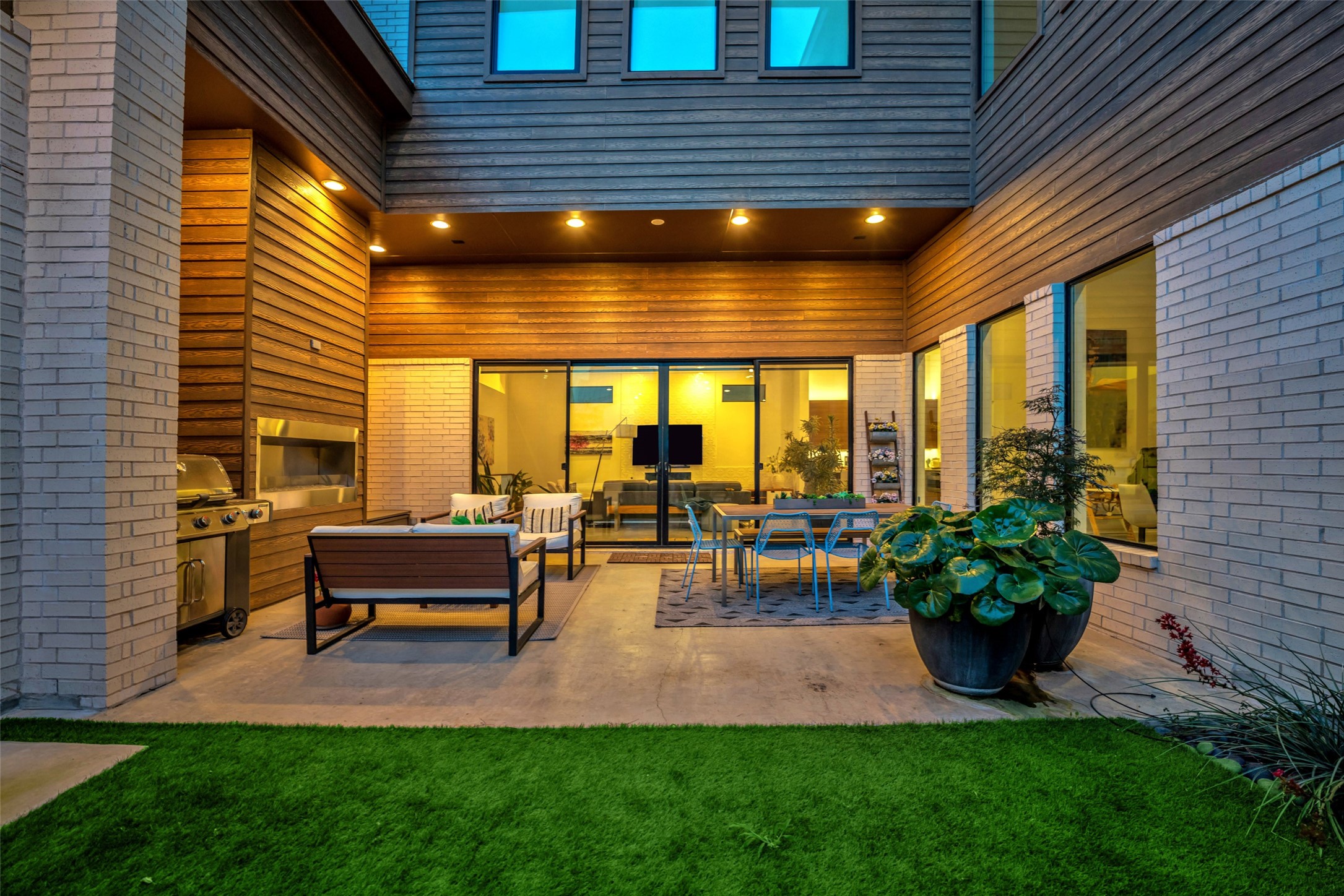 615 Kessler Reserve Court