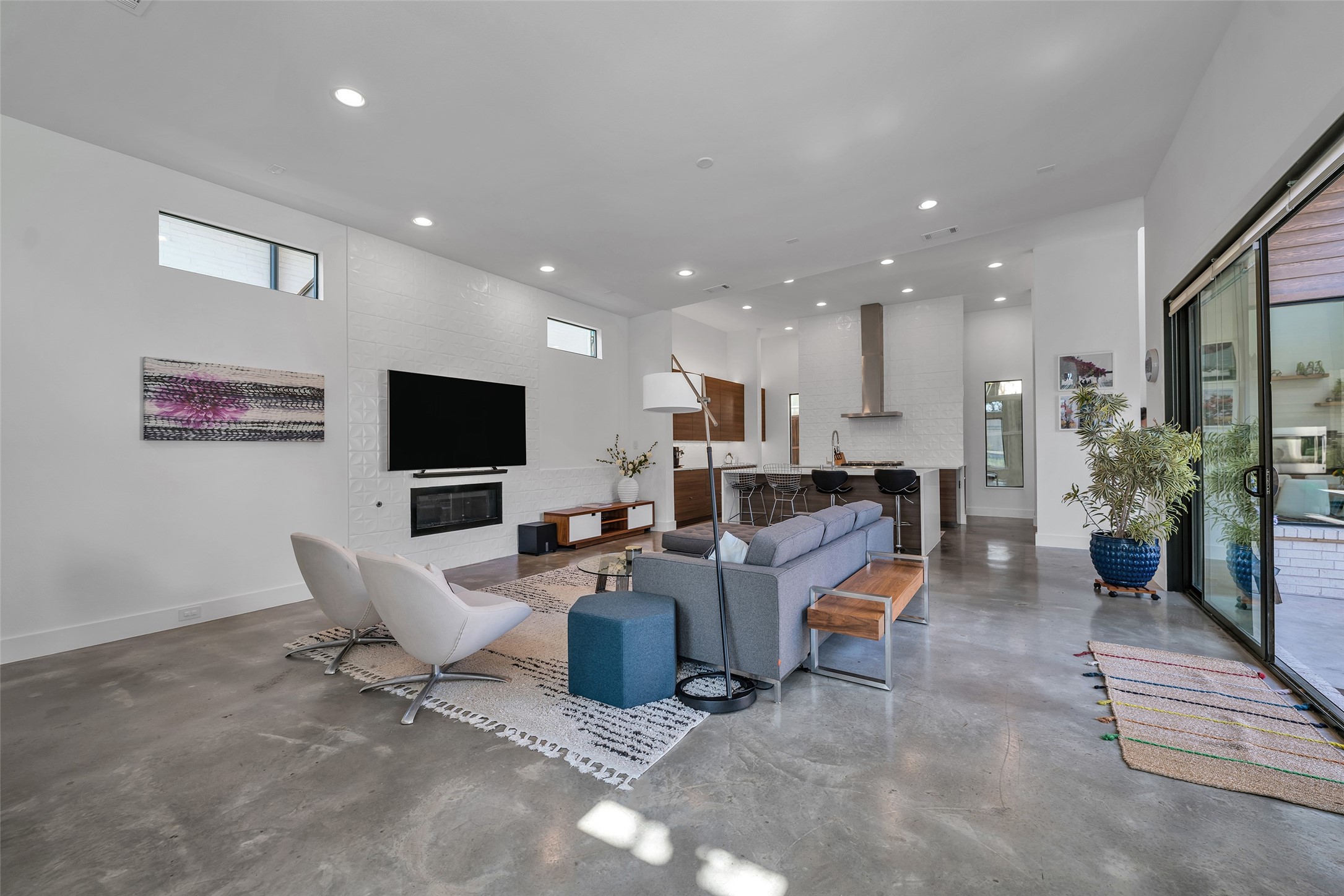 615 Kessler Reserve Court