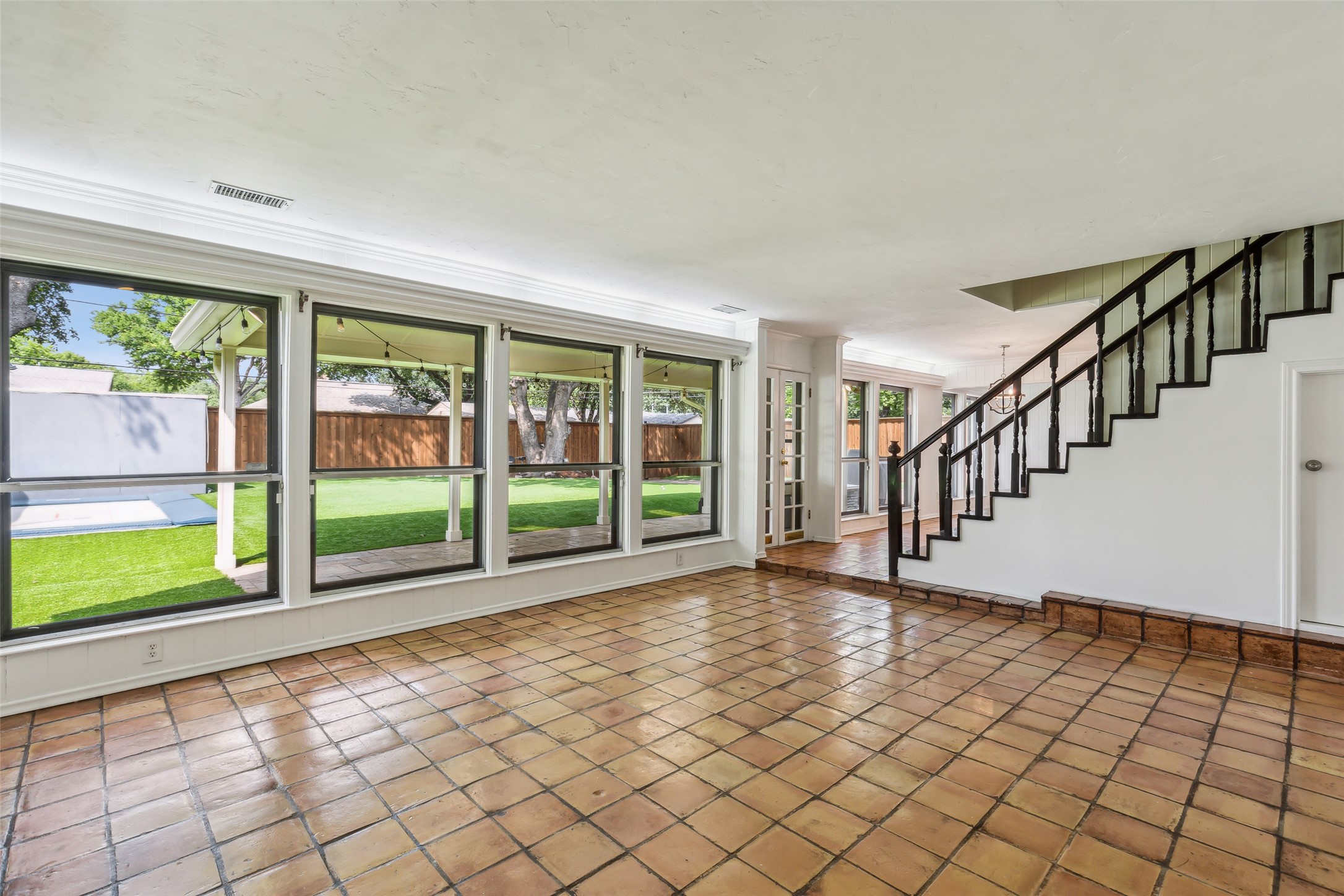 4939 Harvest Hill Road