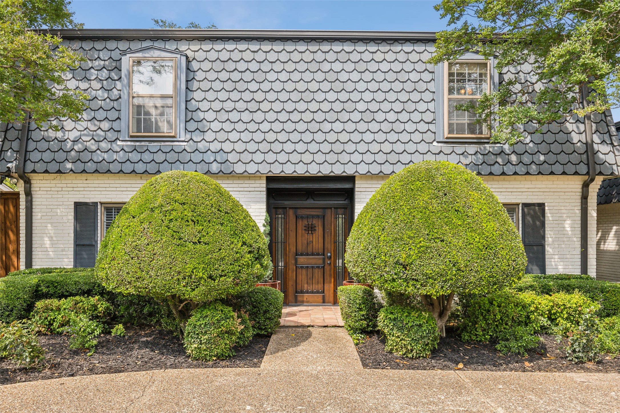 4939 Harvest Hill Road