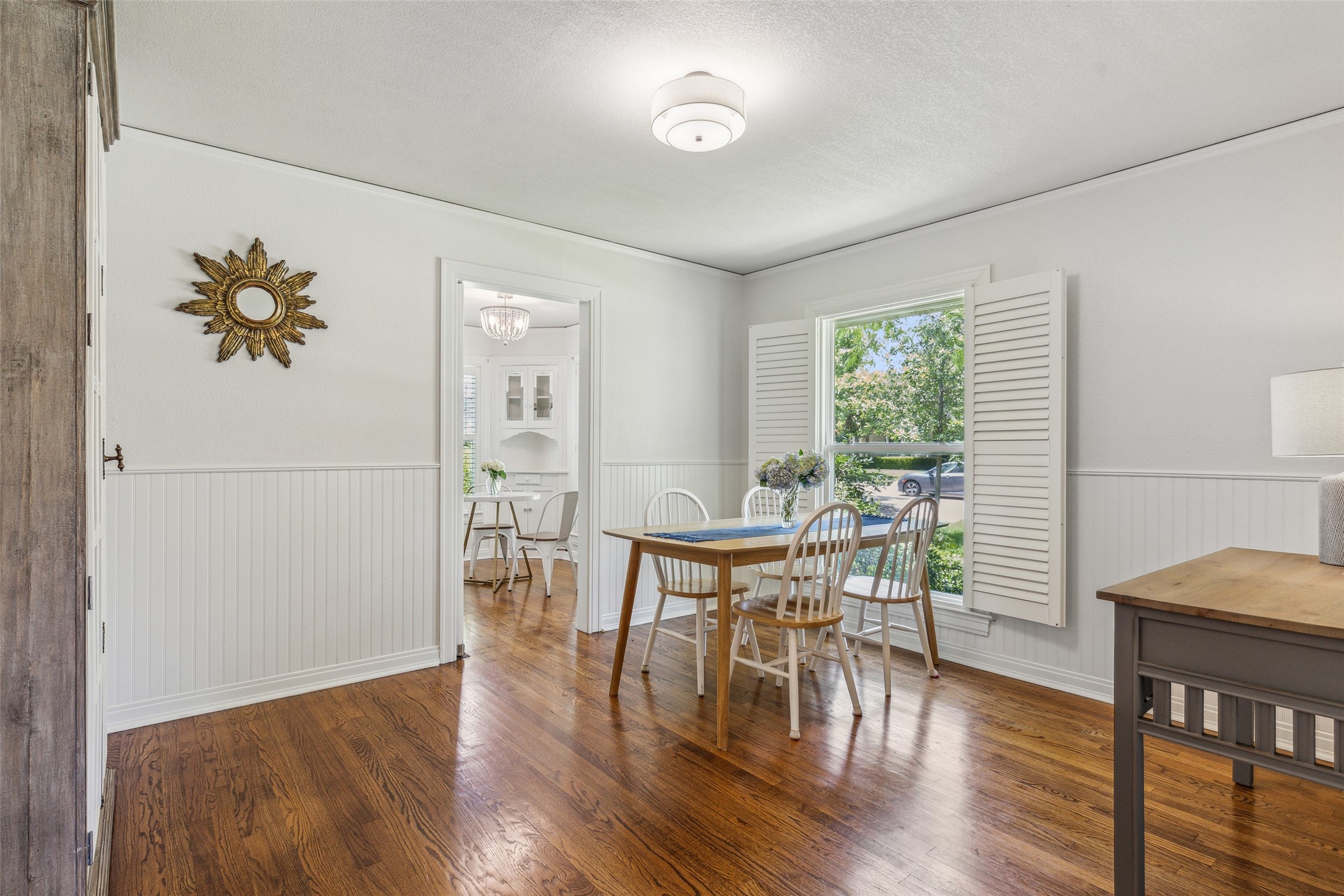 2234 Lawndale Drive