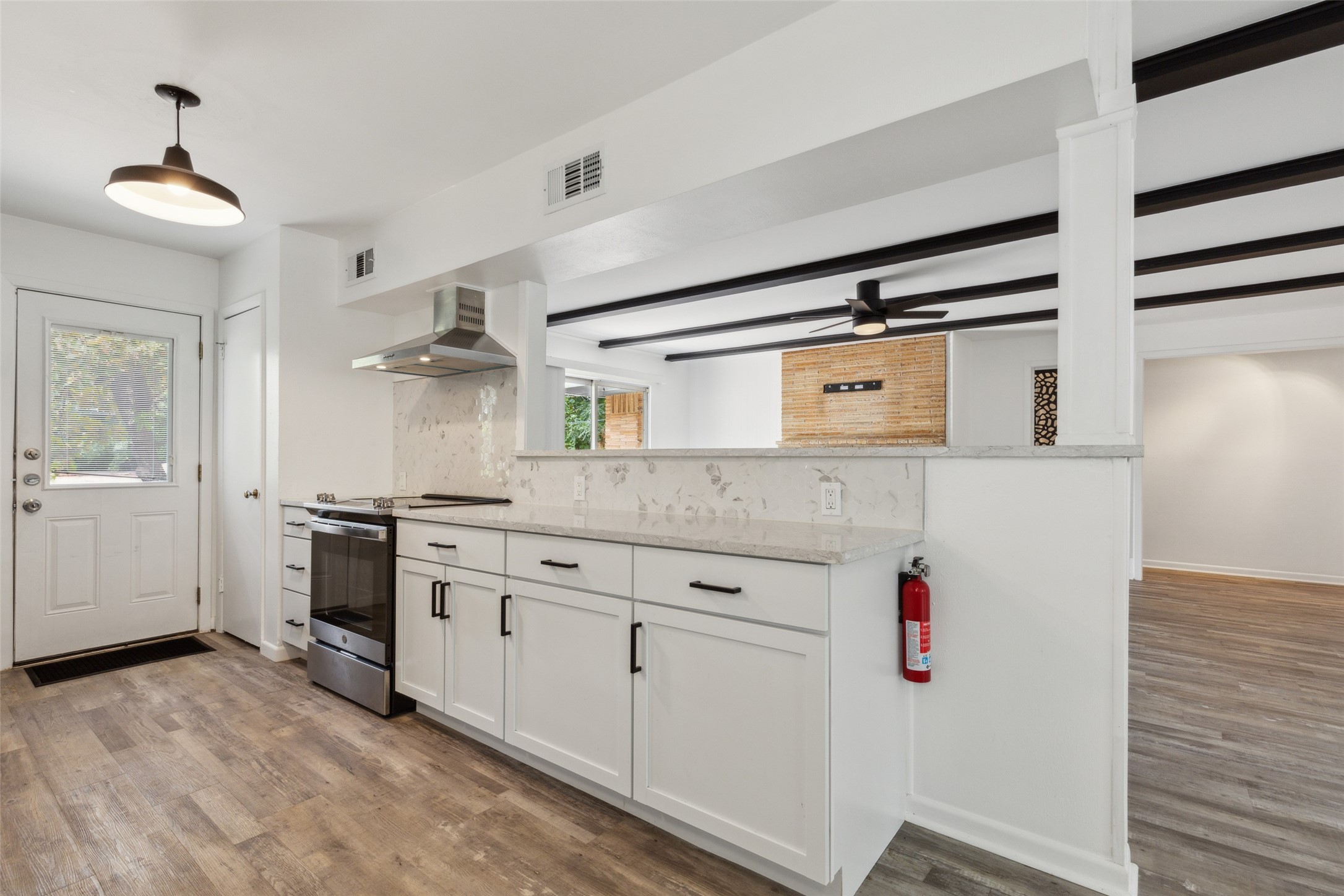 2731 Alco Avenue