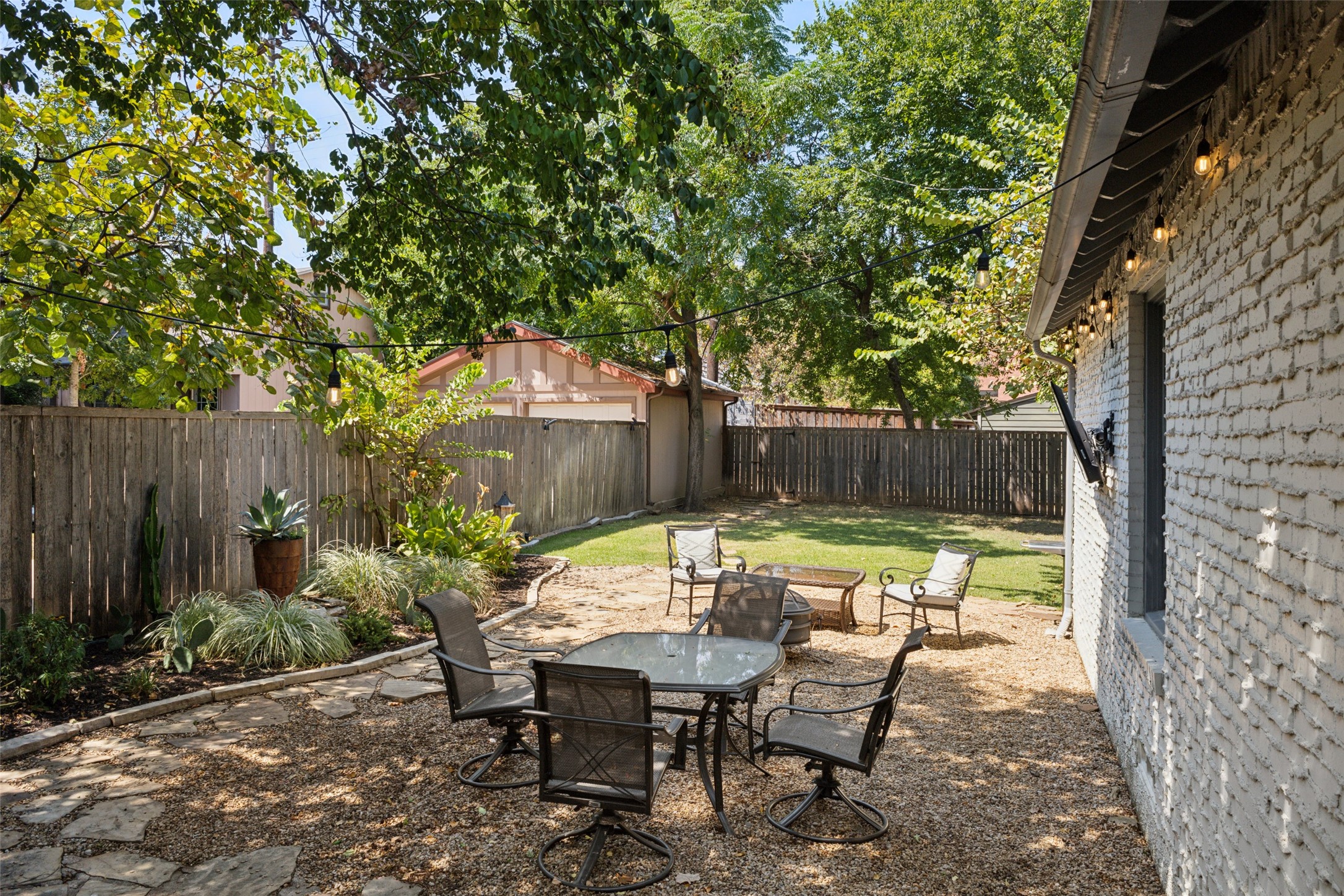 801 Thomasson Drive