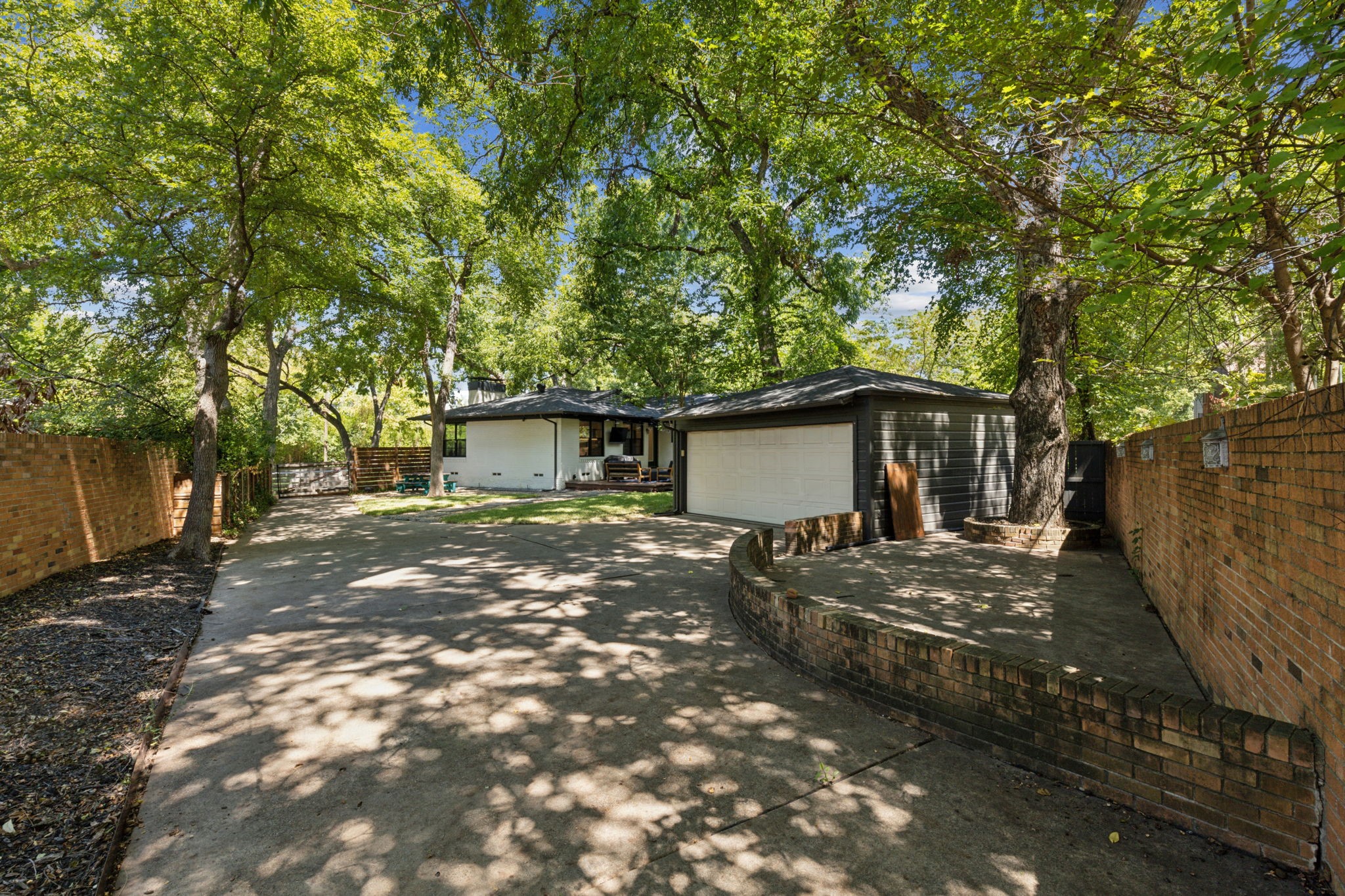 1726 Kessler Parkway