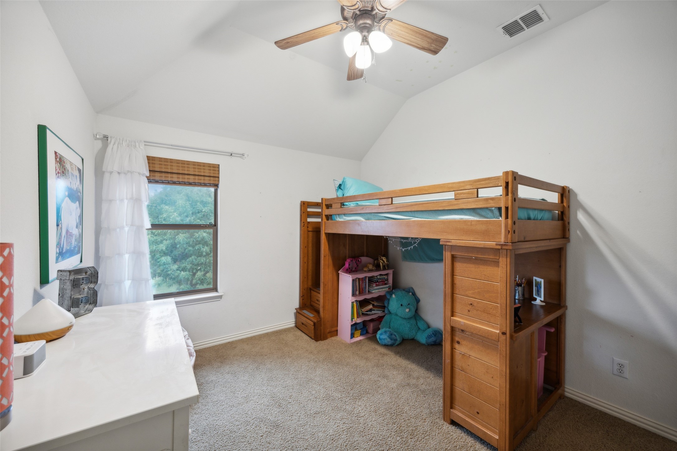 1260 Crestcove Drive