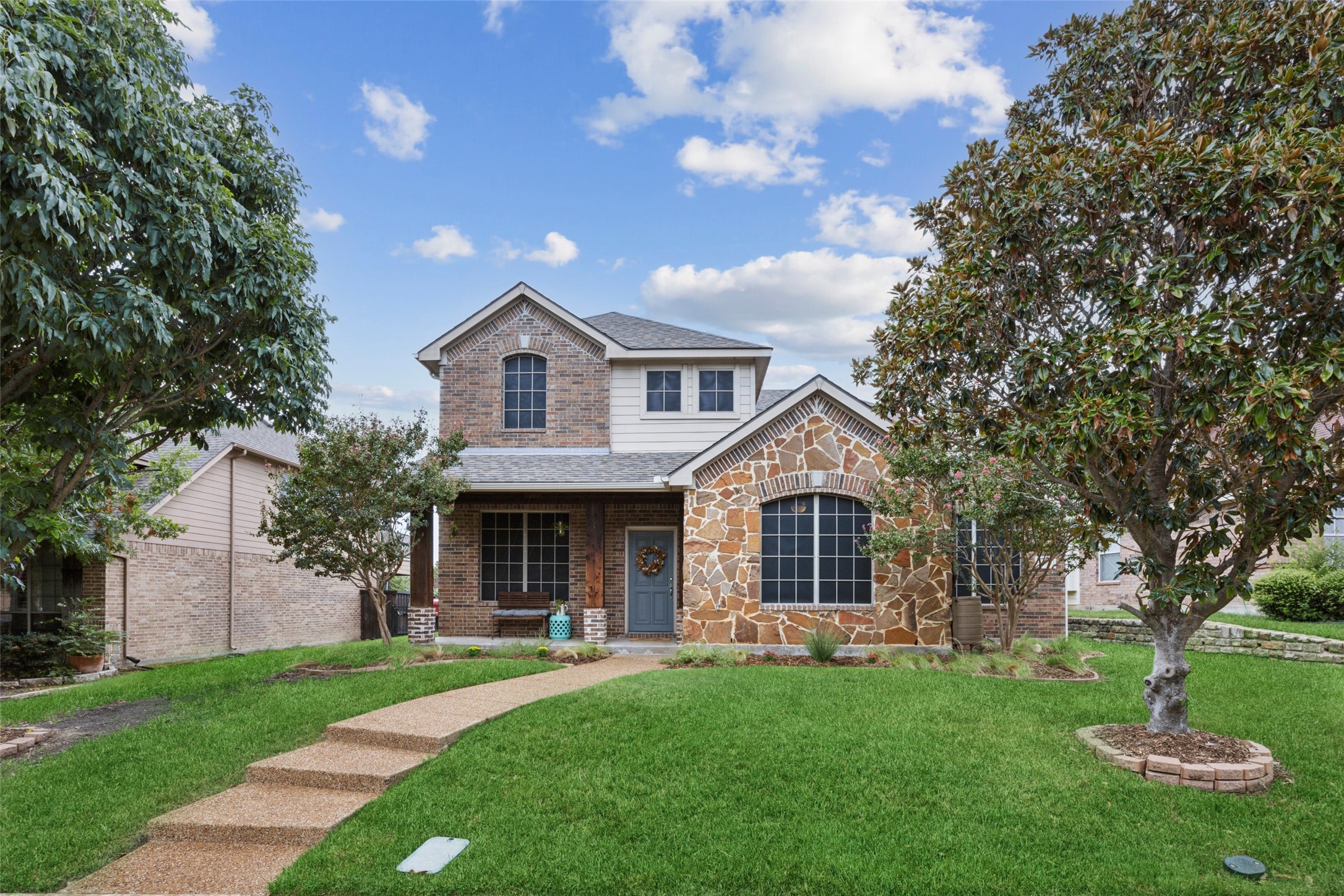 1260 Crestcove Drive