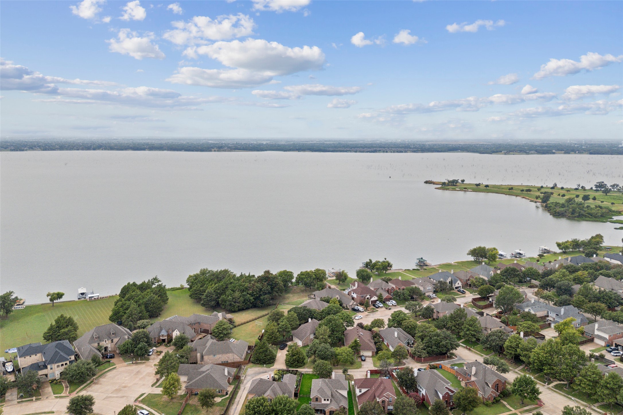 1260 Crestcove Drive