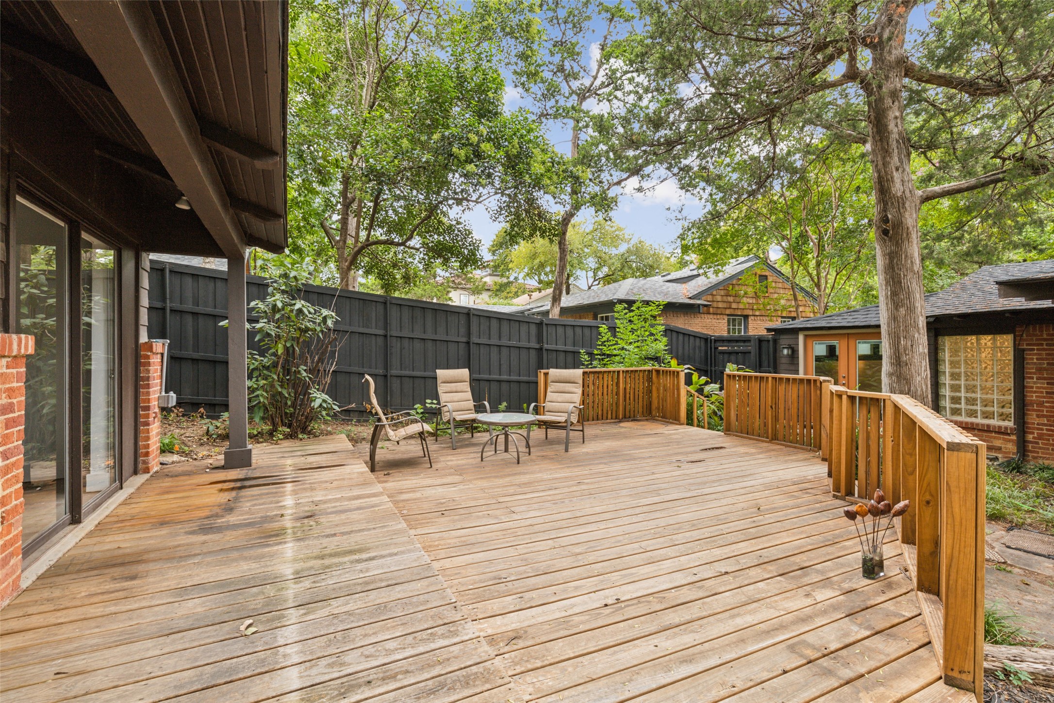1526 Eastus Drive