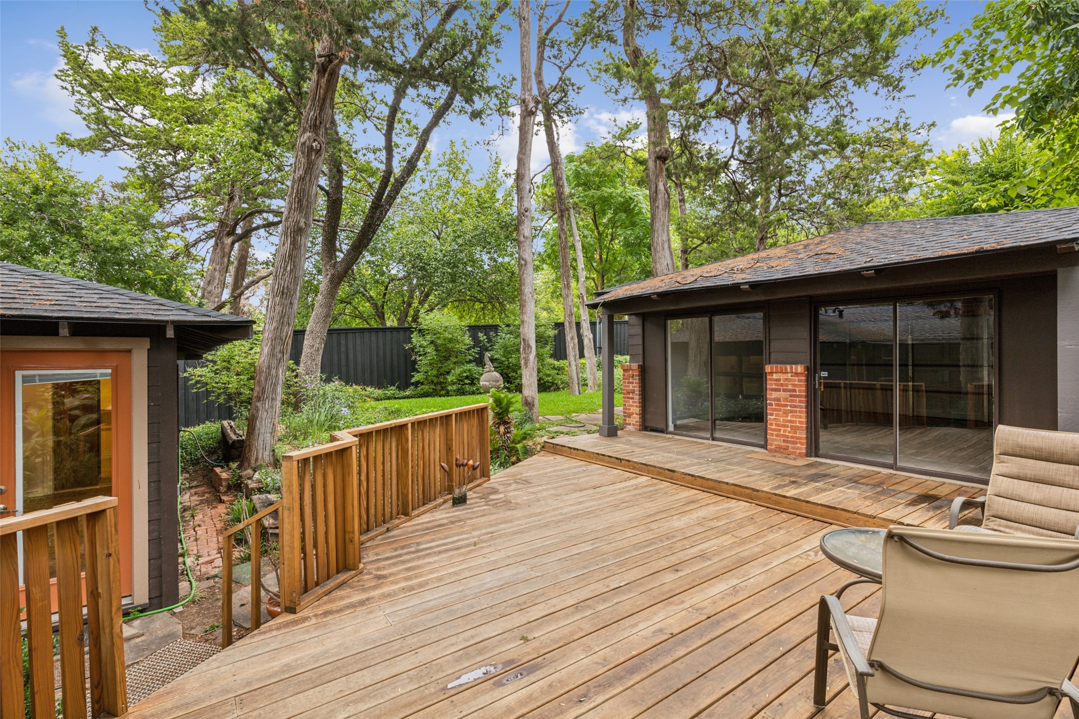 1526 Eastus Drive