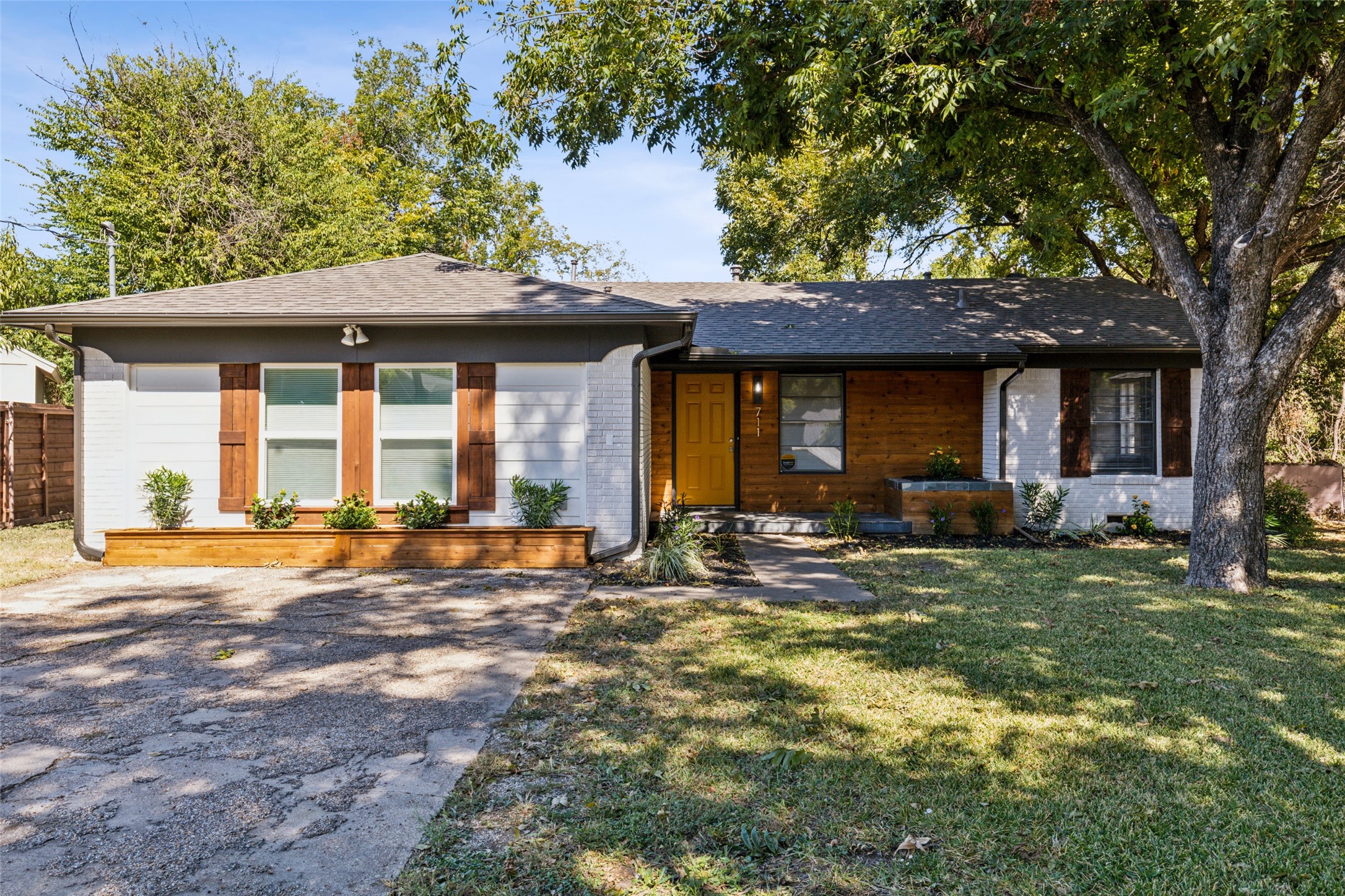 711 Owensons Drive