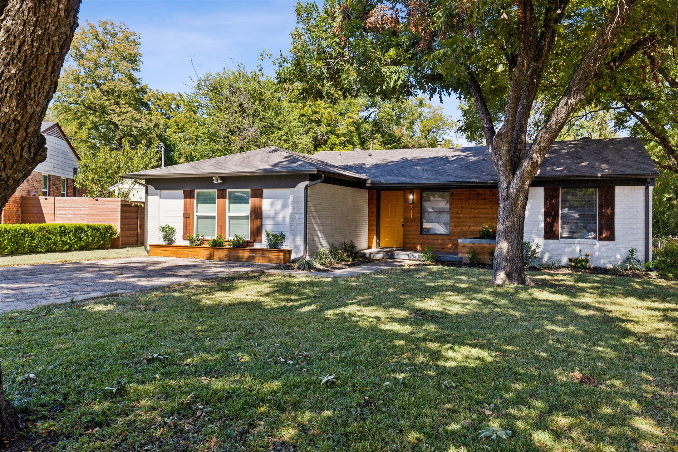 711 Owensons Drive
