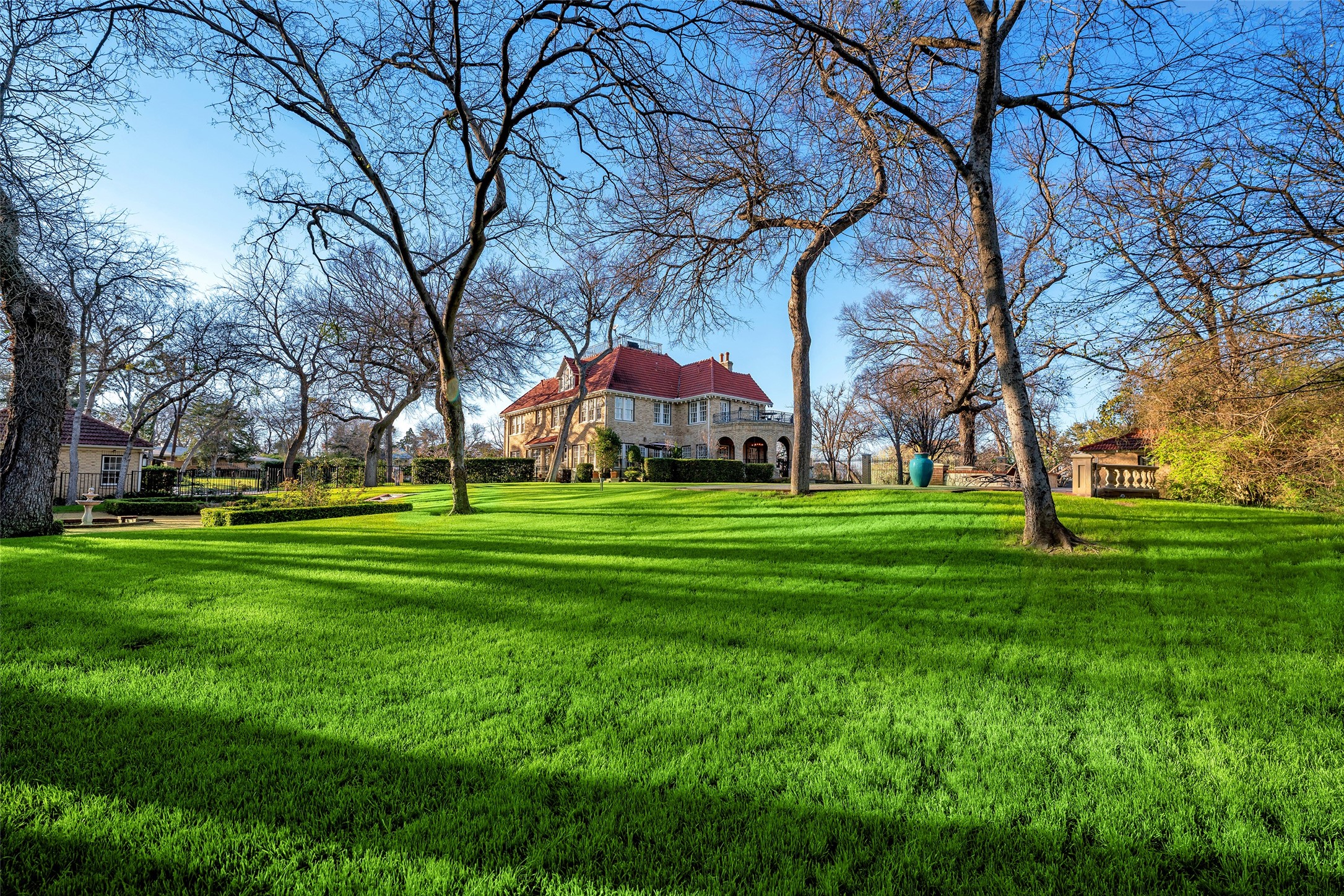 1707 Rio Vista Drive