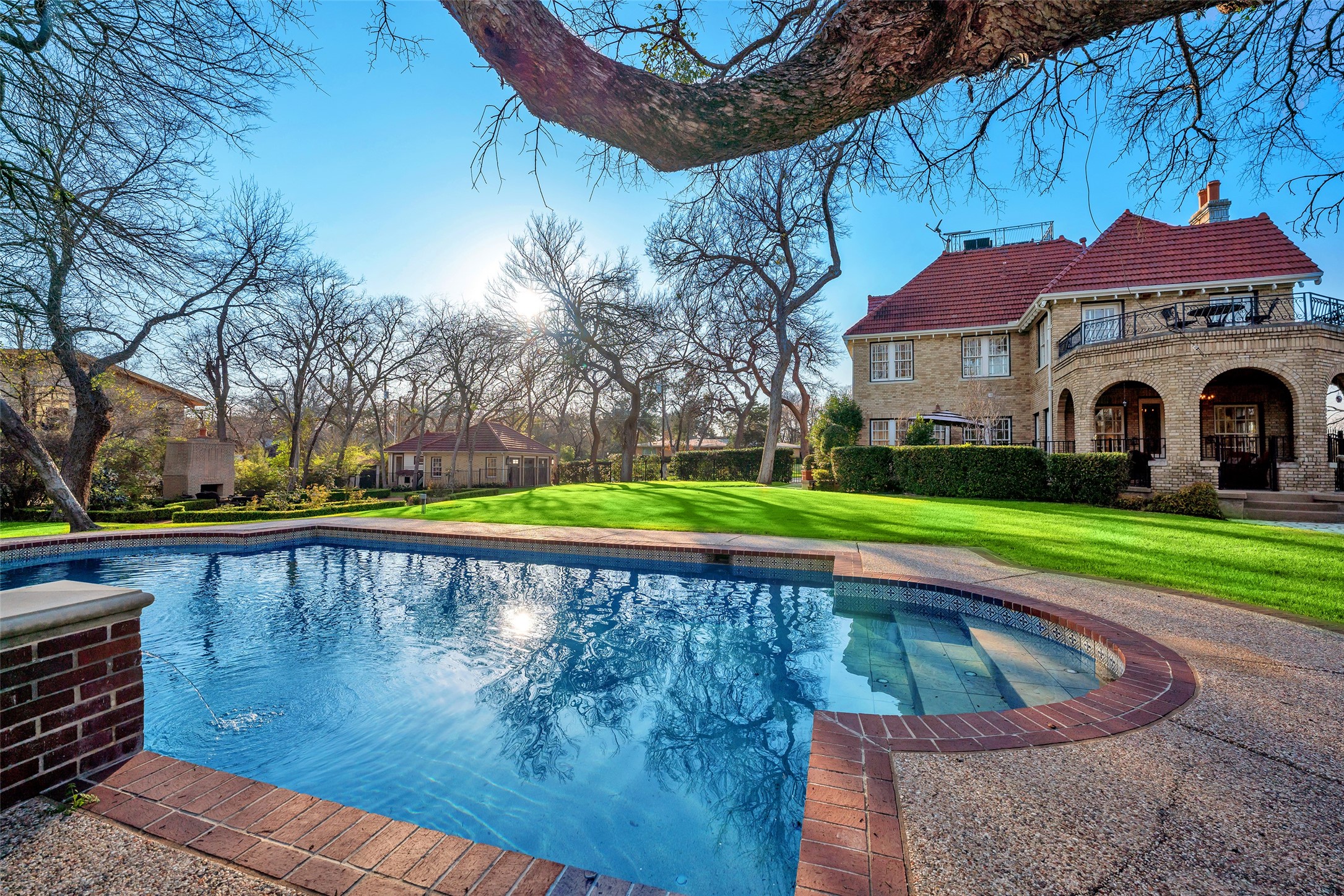 1707 Rio Vista Drive