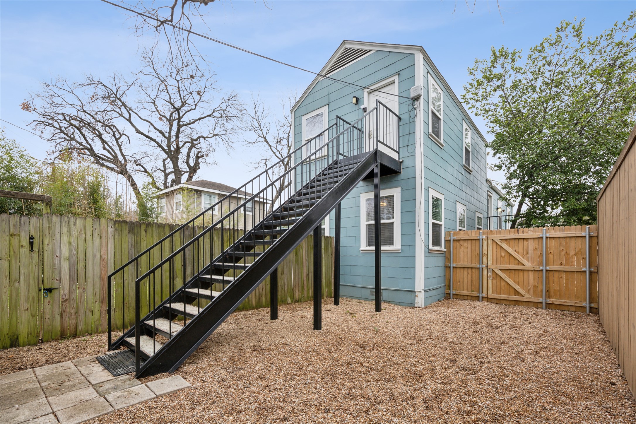 1134 Woodlawn Avenue