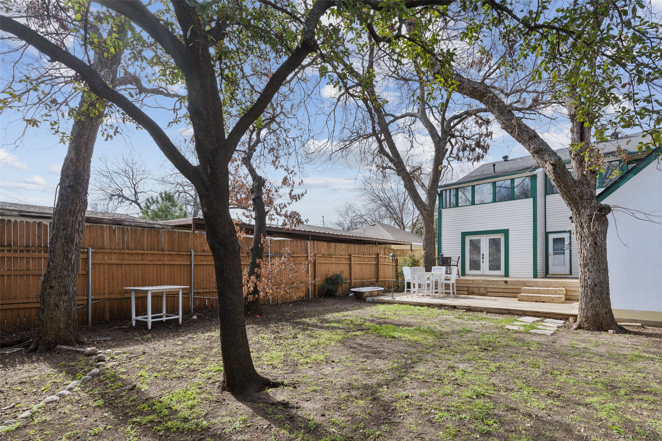 812 Haines Avenue