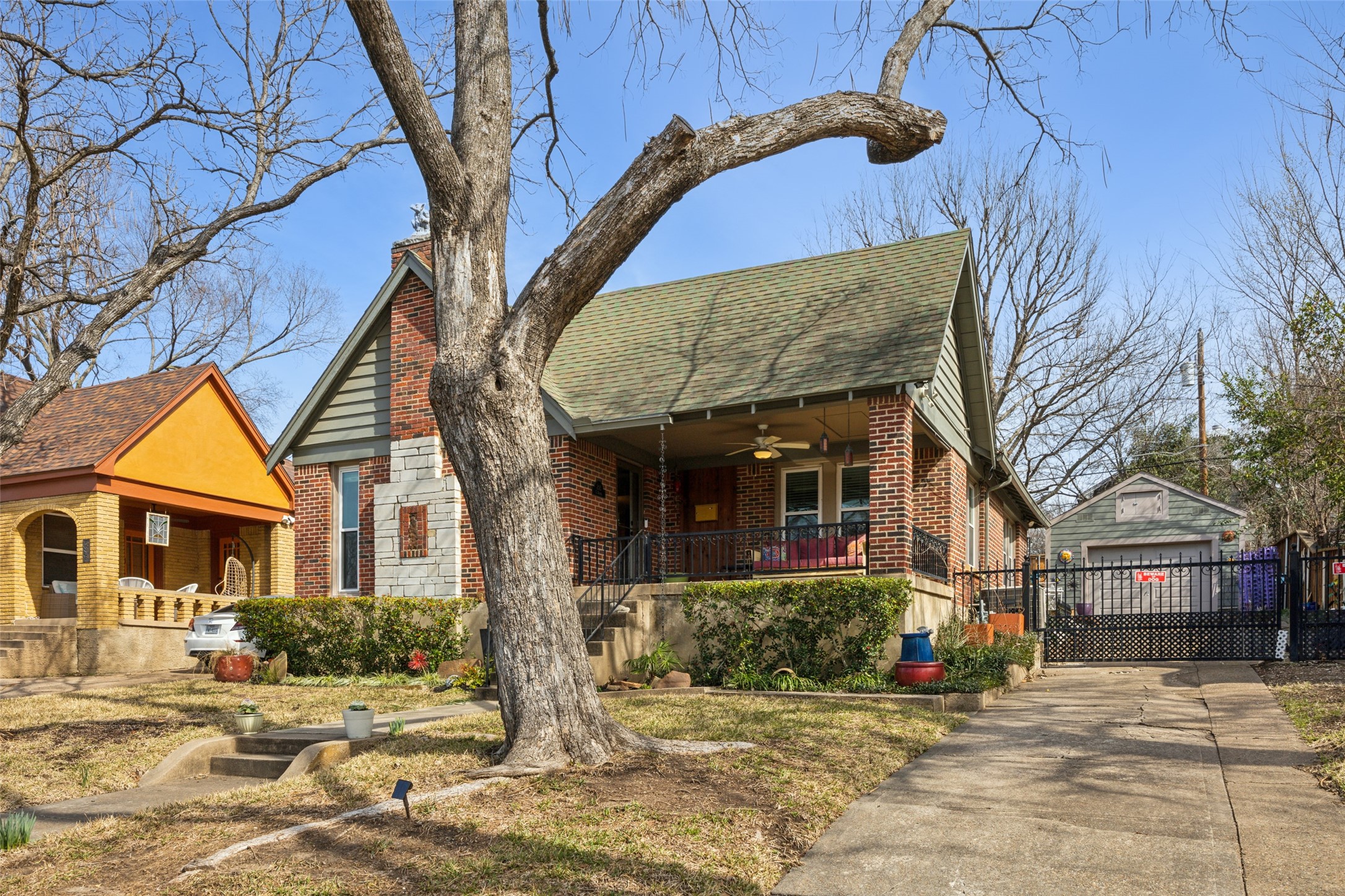 218 S Briscoe Boulevard