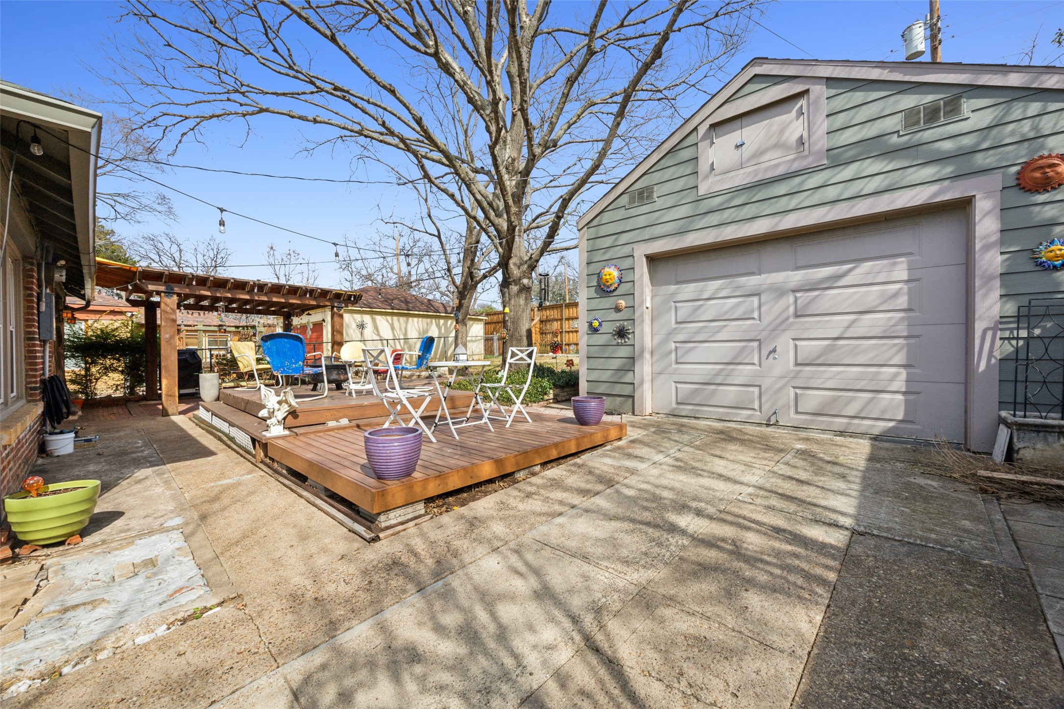 218 S Briscoe Boulevard