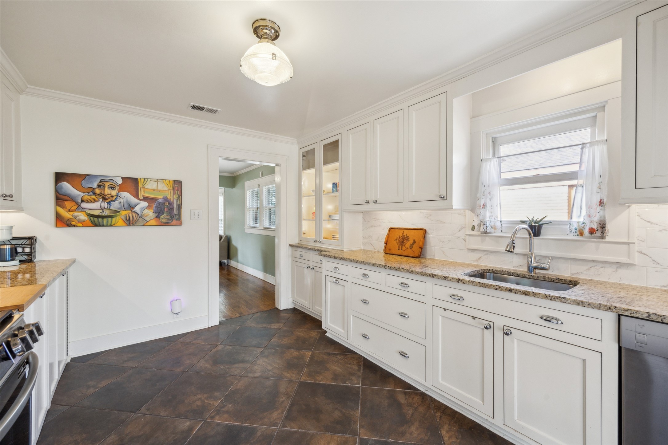 218 S Briscoe Boulevard