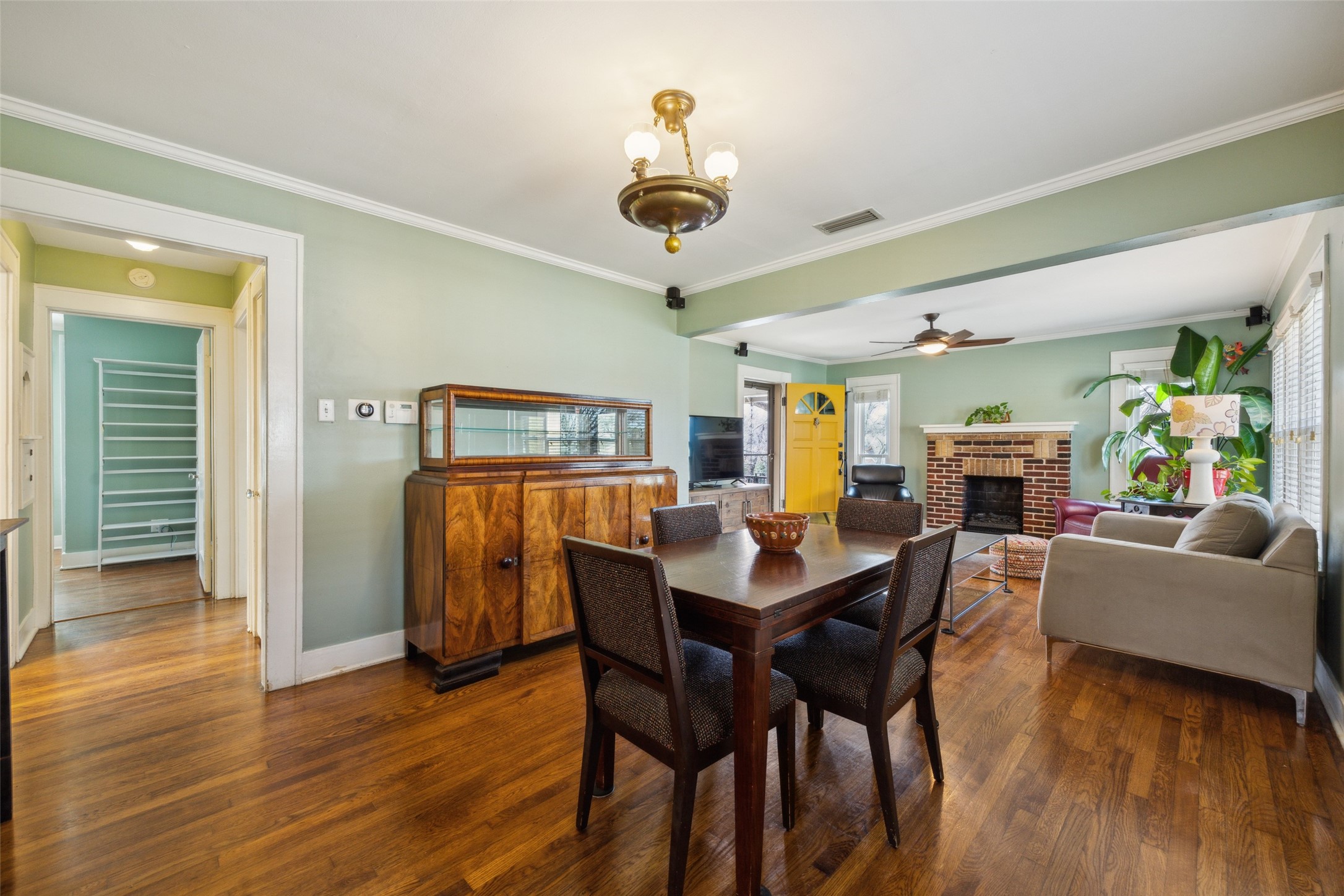 218 S Briscoe Boulevard