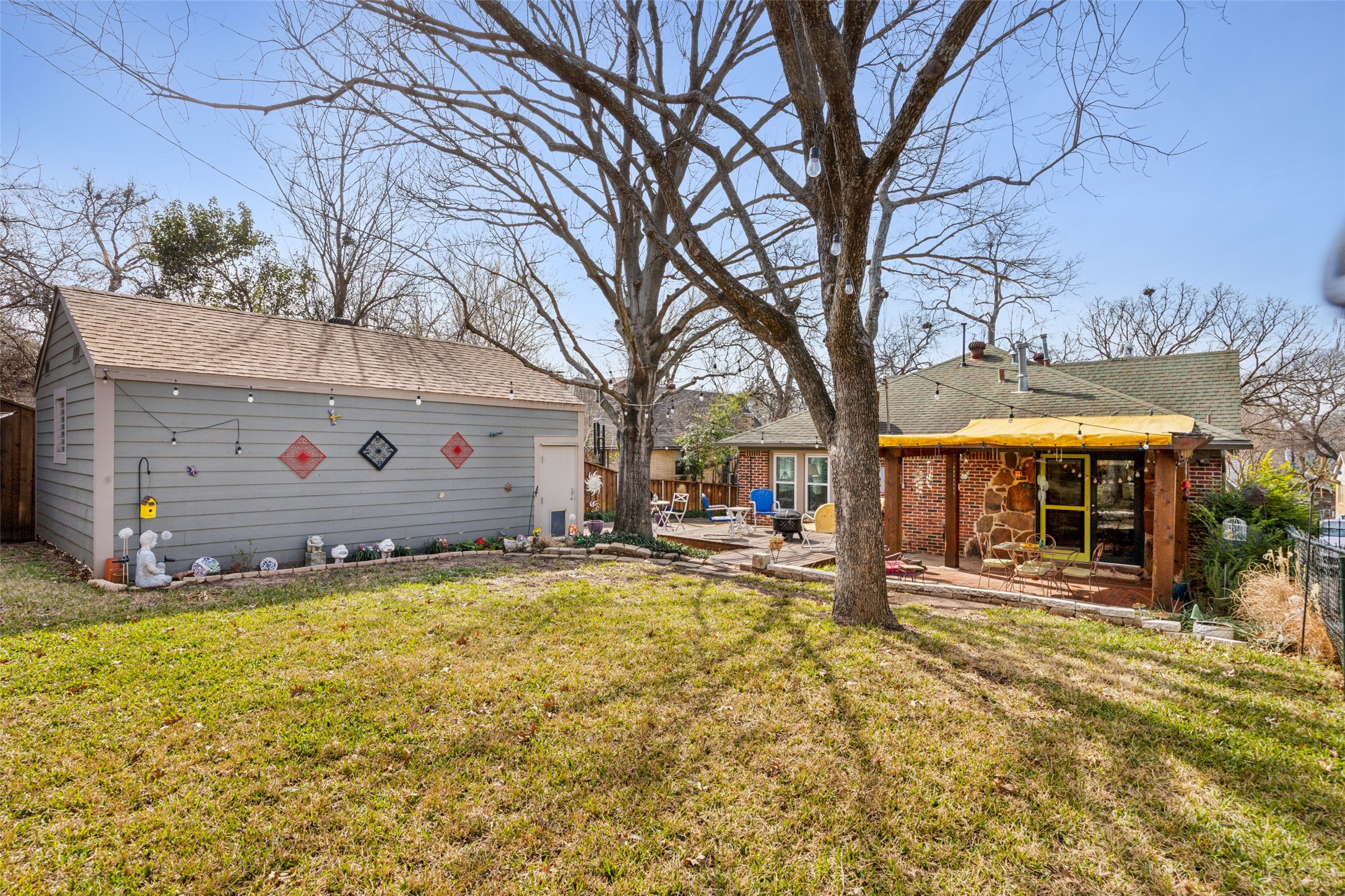 218 S Briscoe Boulevard