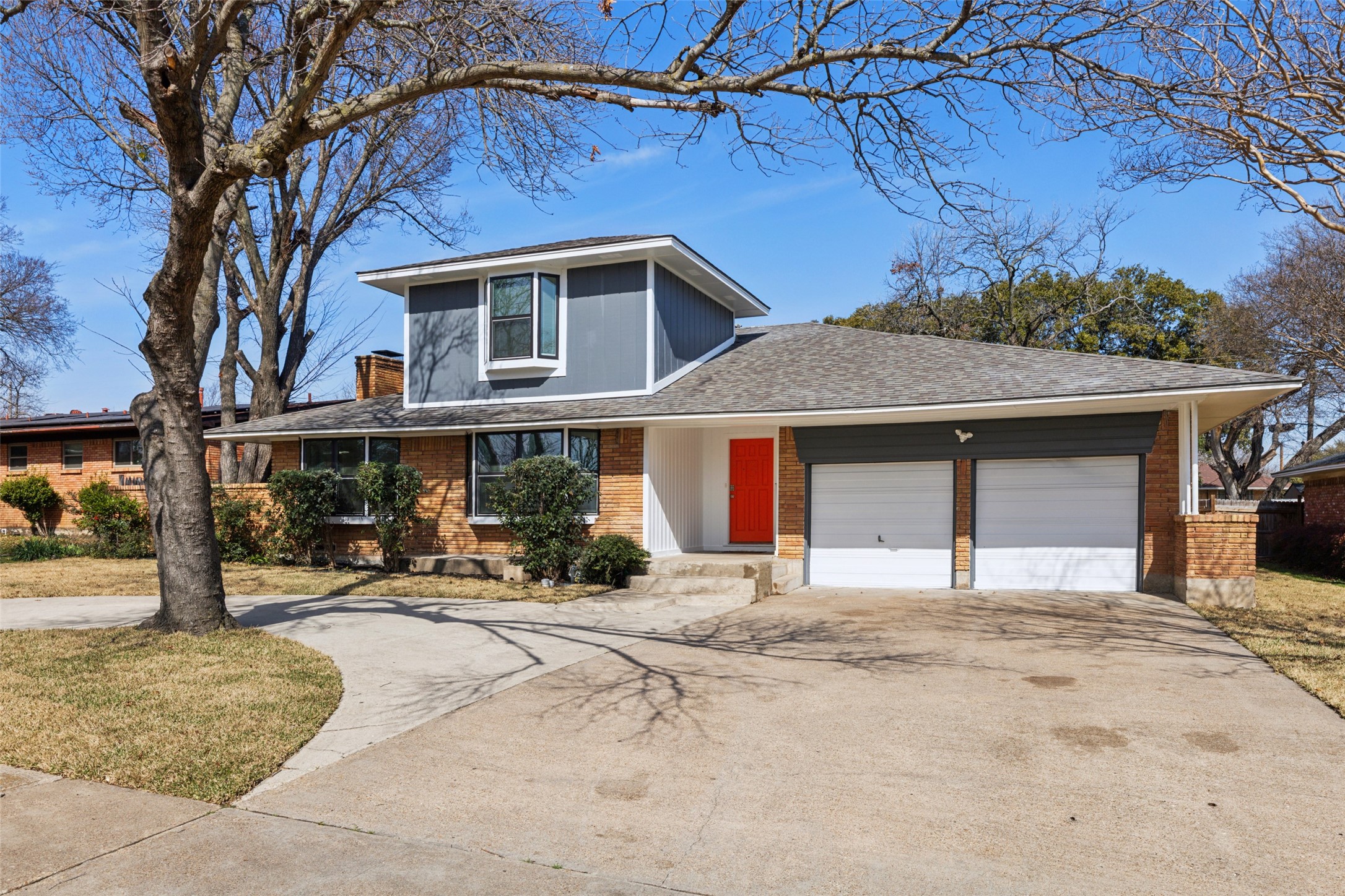 1521 Nokomis Avenue
