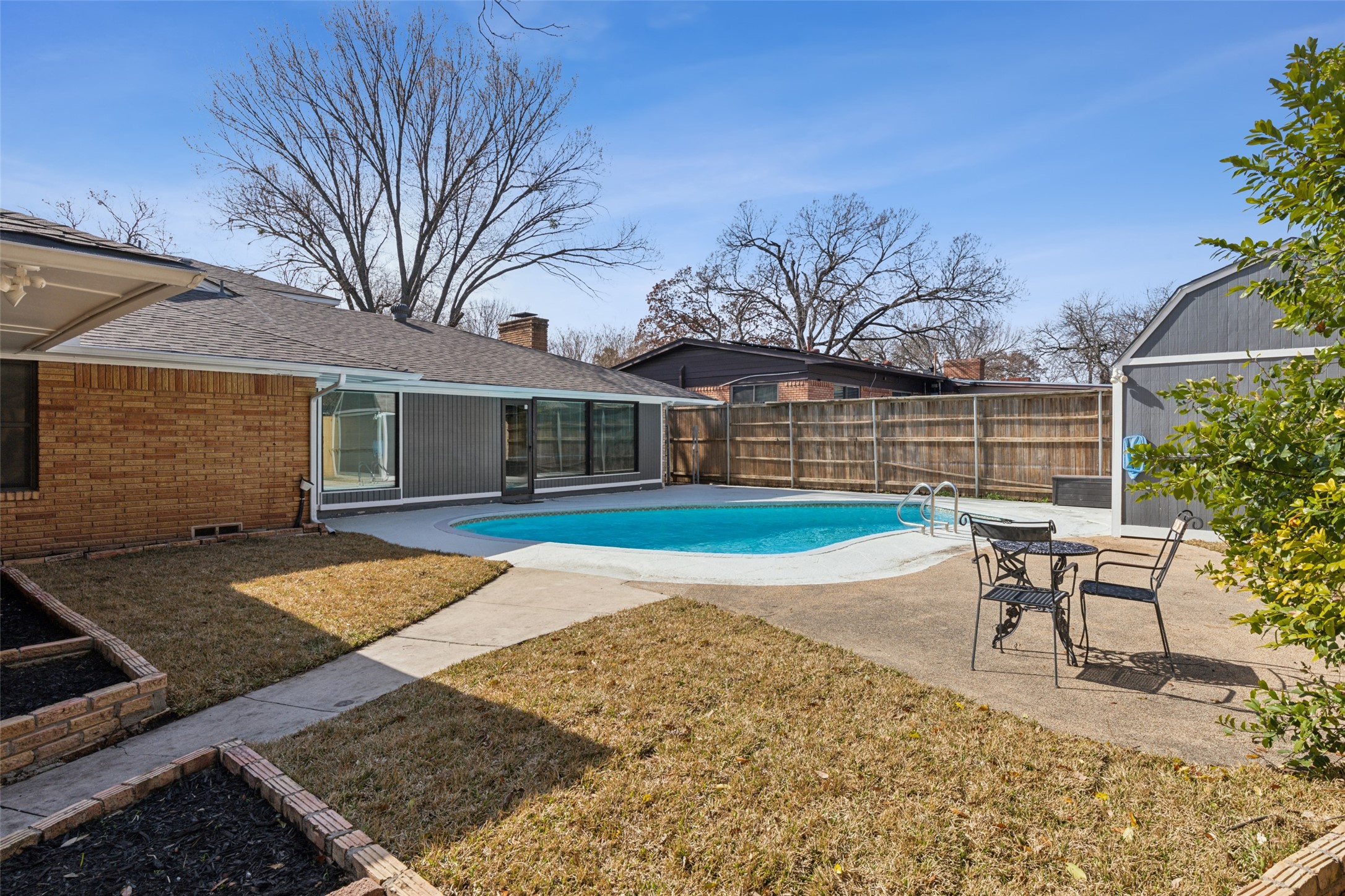 1521 Nokomis Avenue