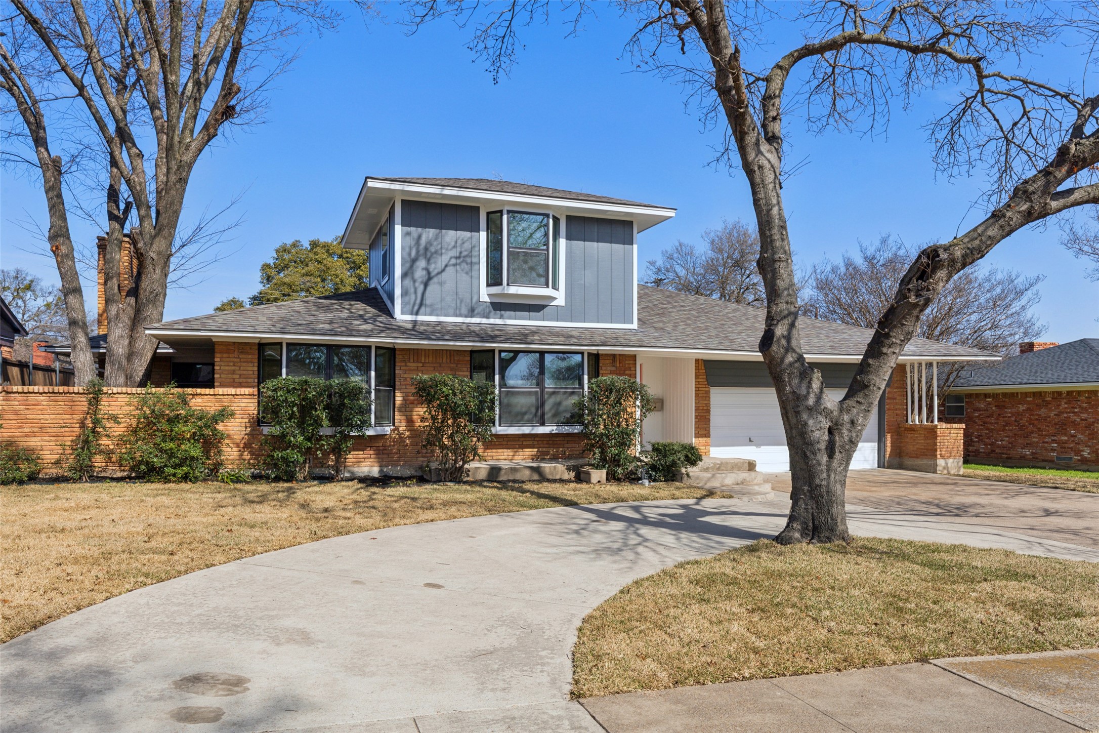 1521 Nokomis Avenue