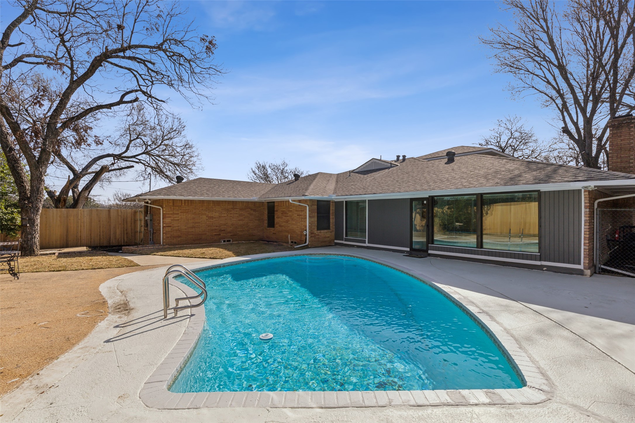 1521 Nokomis Avenue