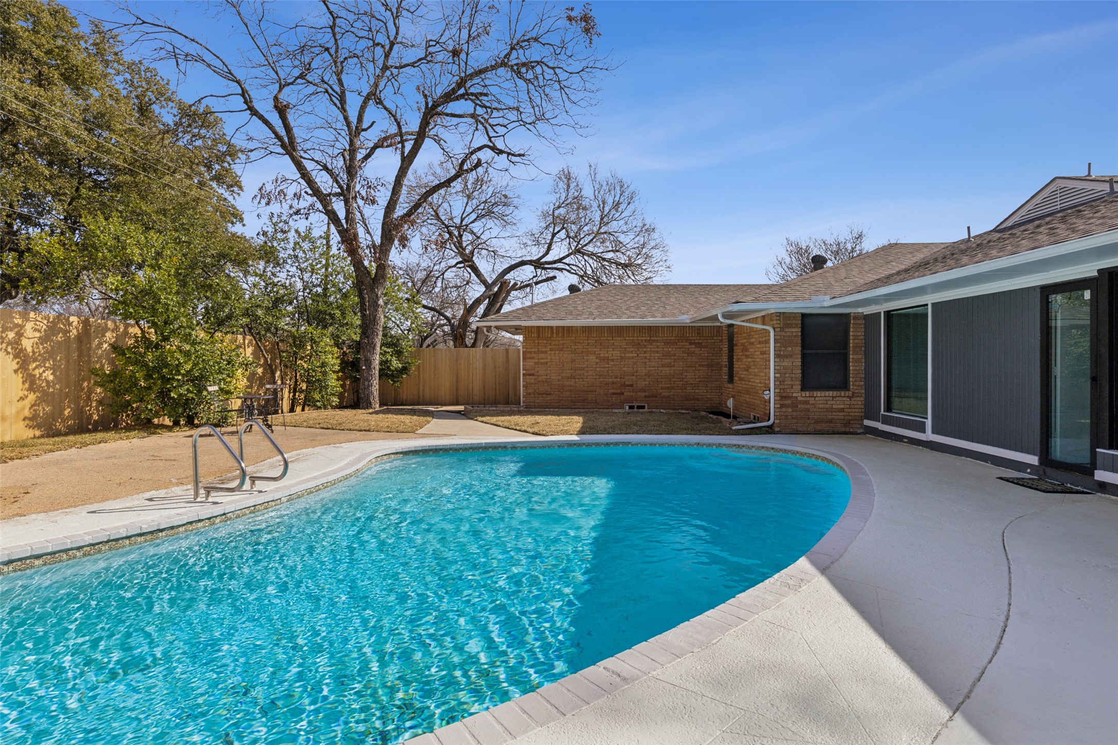 1521 Nokomis Avenue