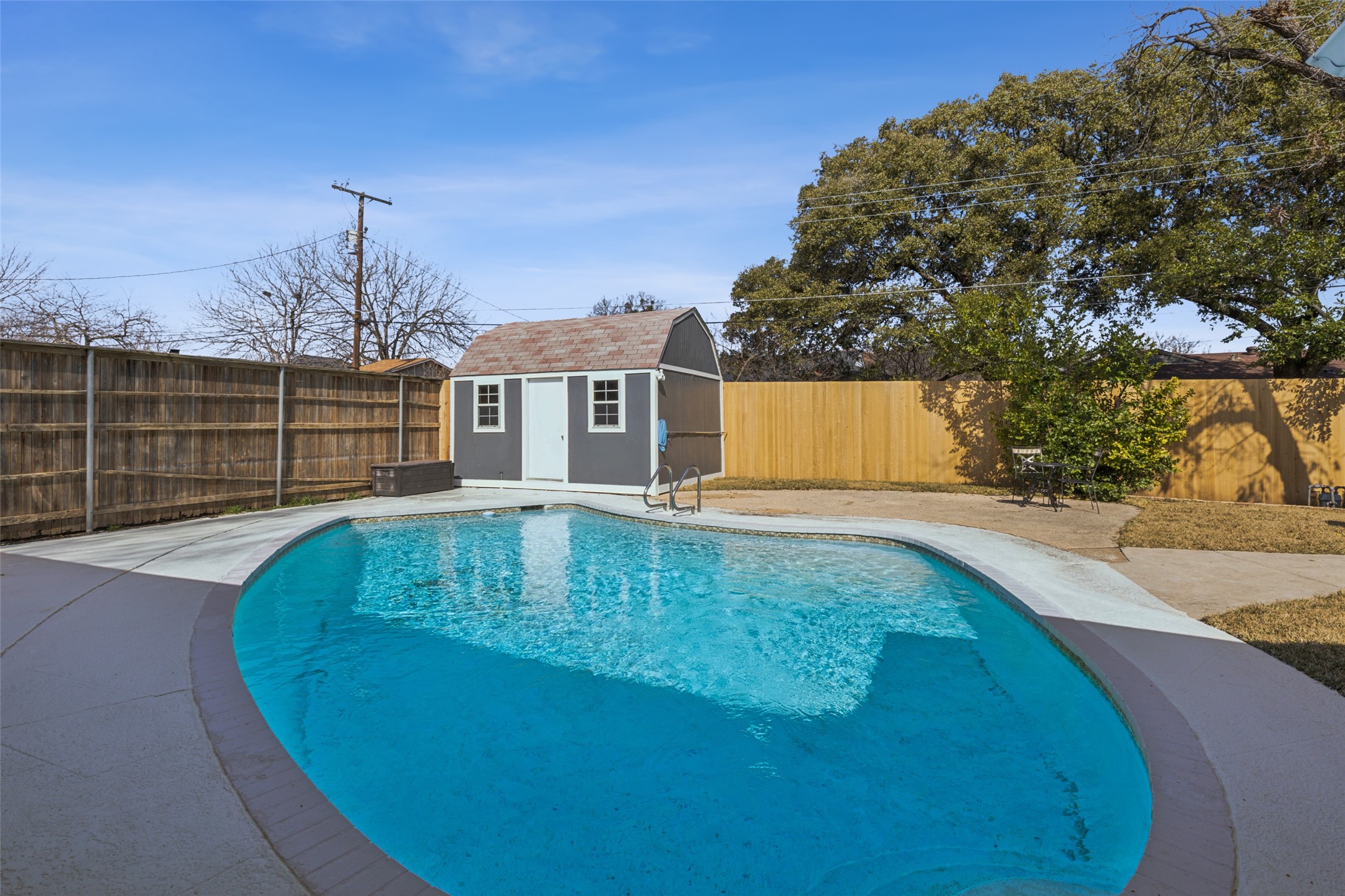 1521 Nokomis Avenue