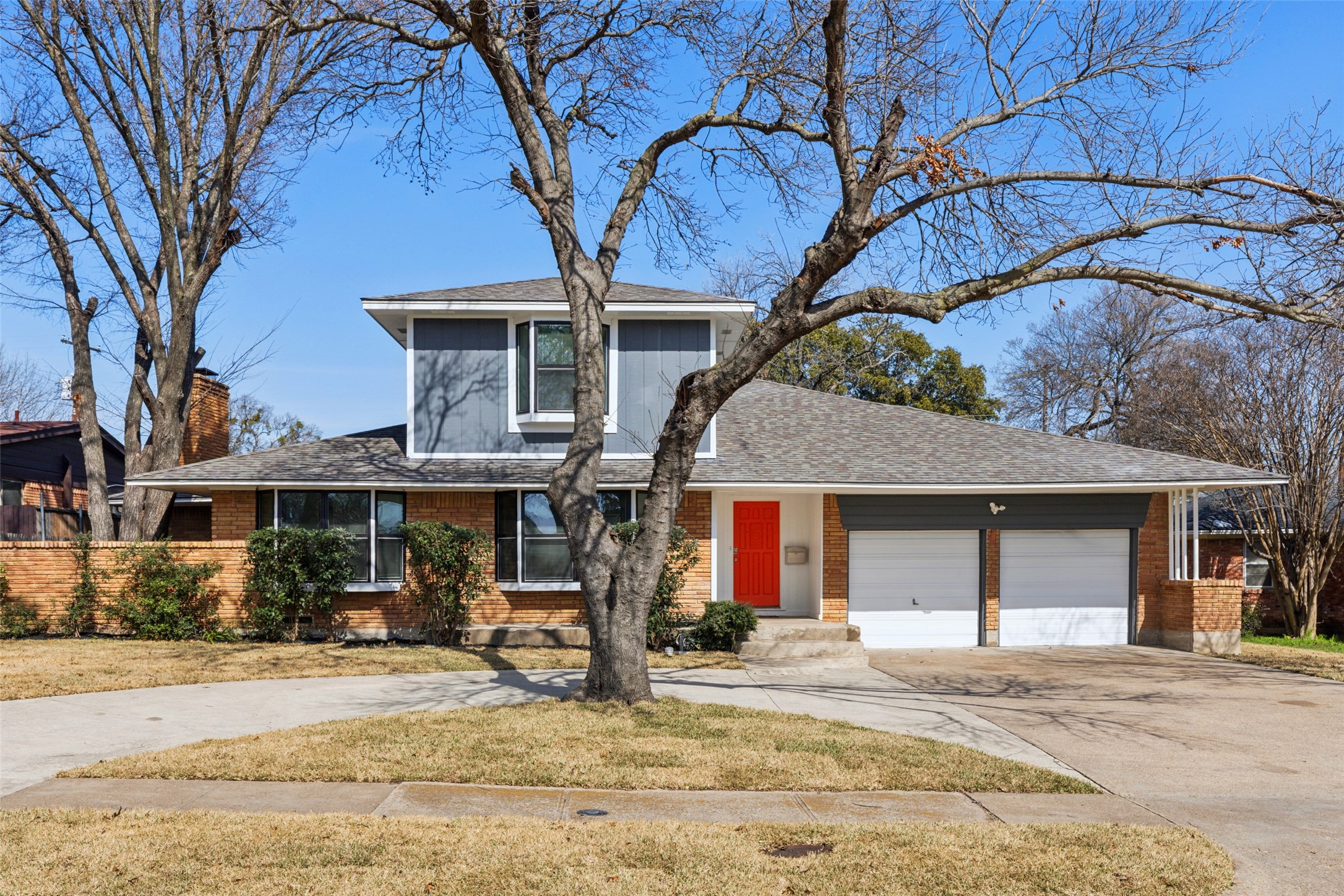 1521 Nokomis Avenue