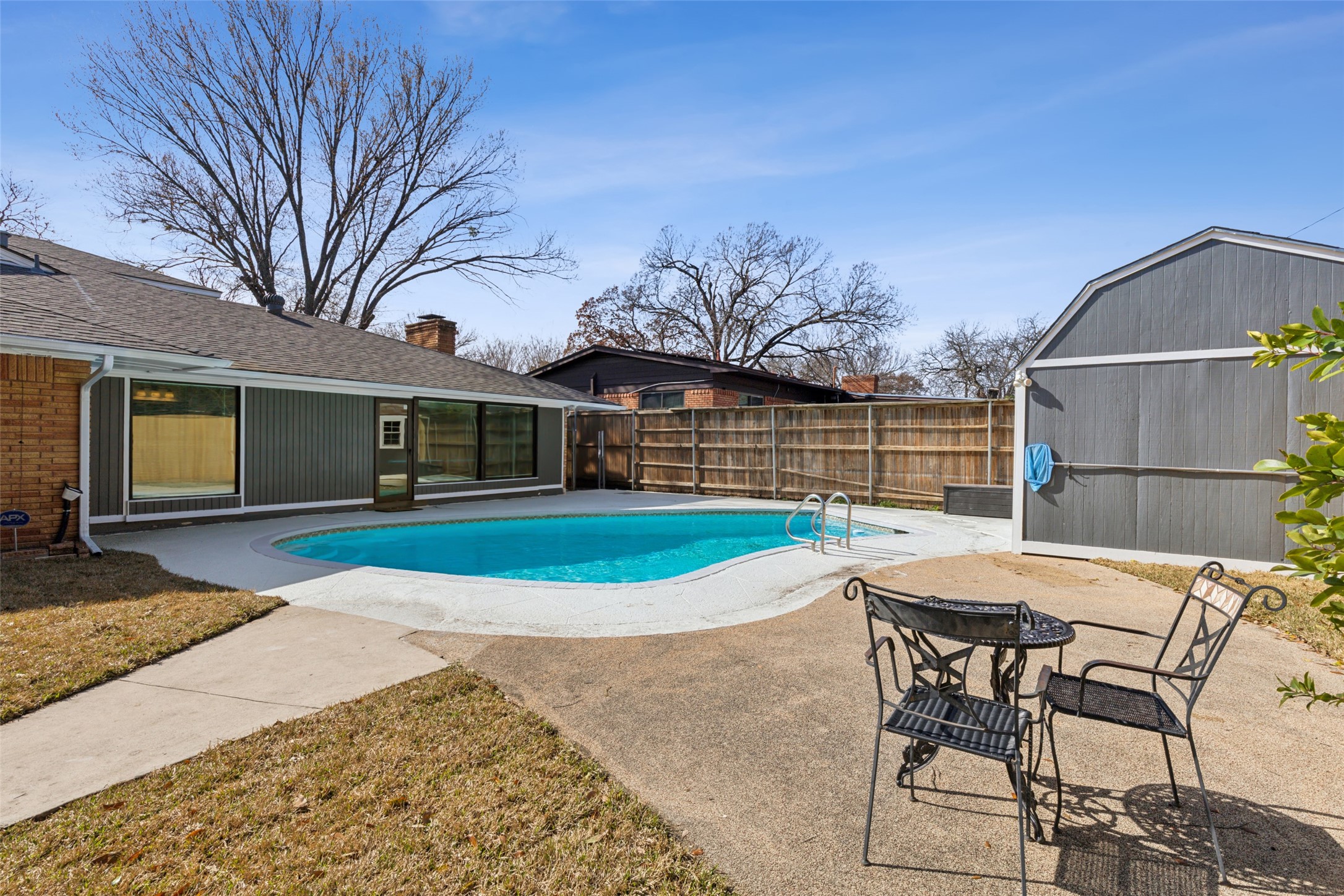 1521 Nokomis Avenue