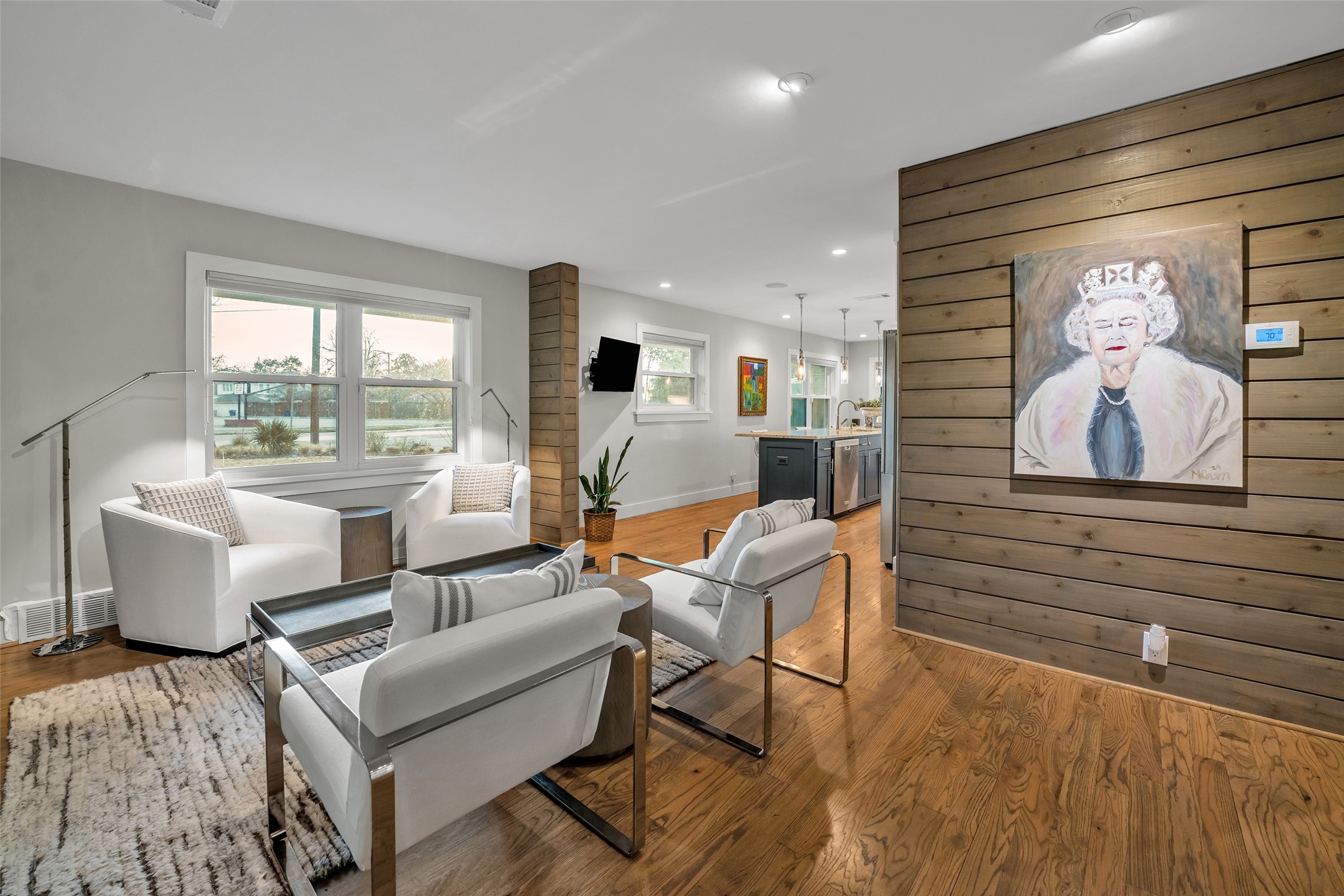 935 W Colorado Boulevard