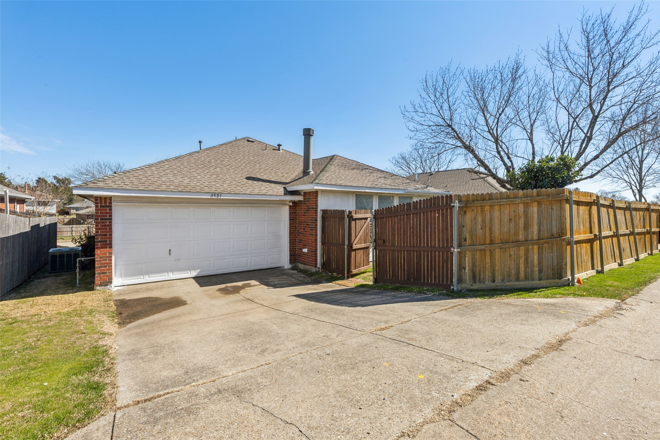 4501 Crystal Lane