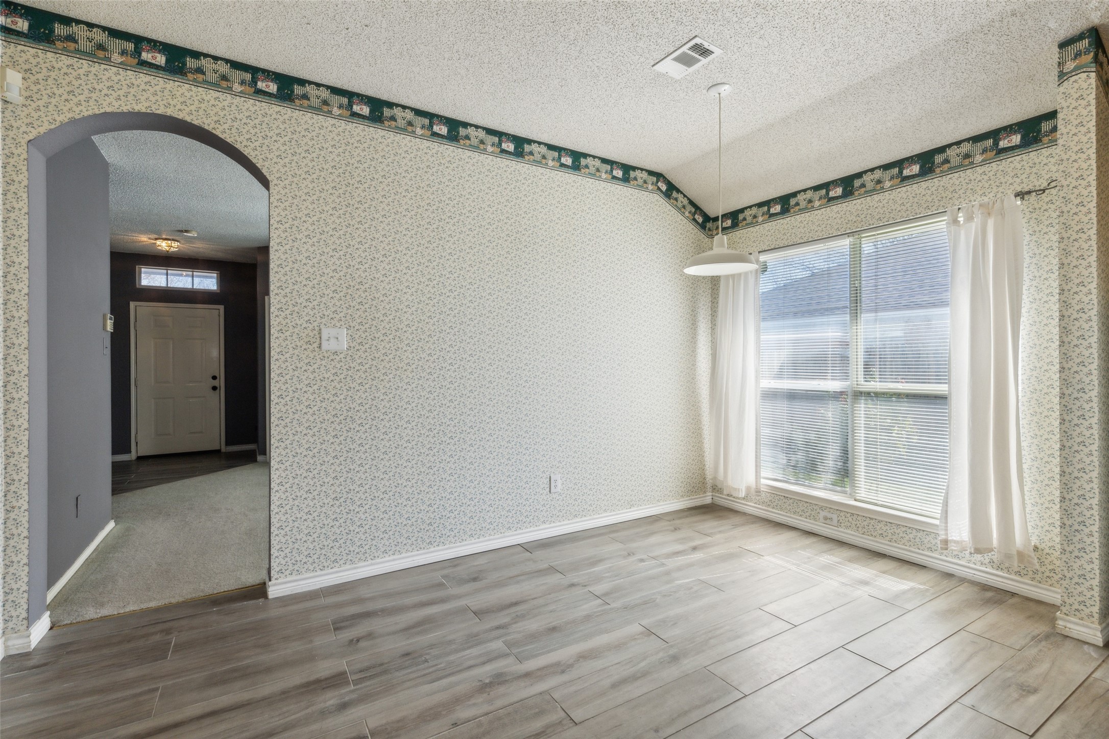 4501 Crystal Lane
