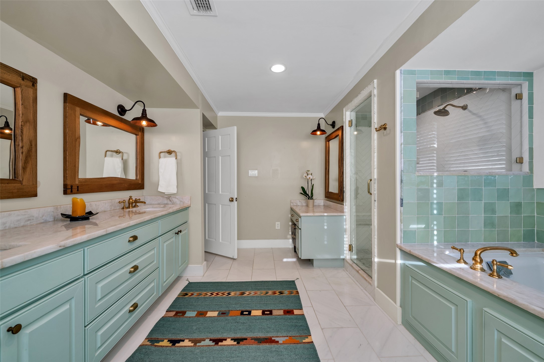 747 Kessler Lake Drive