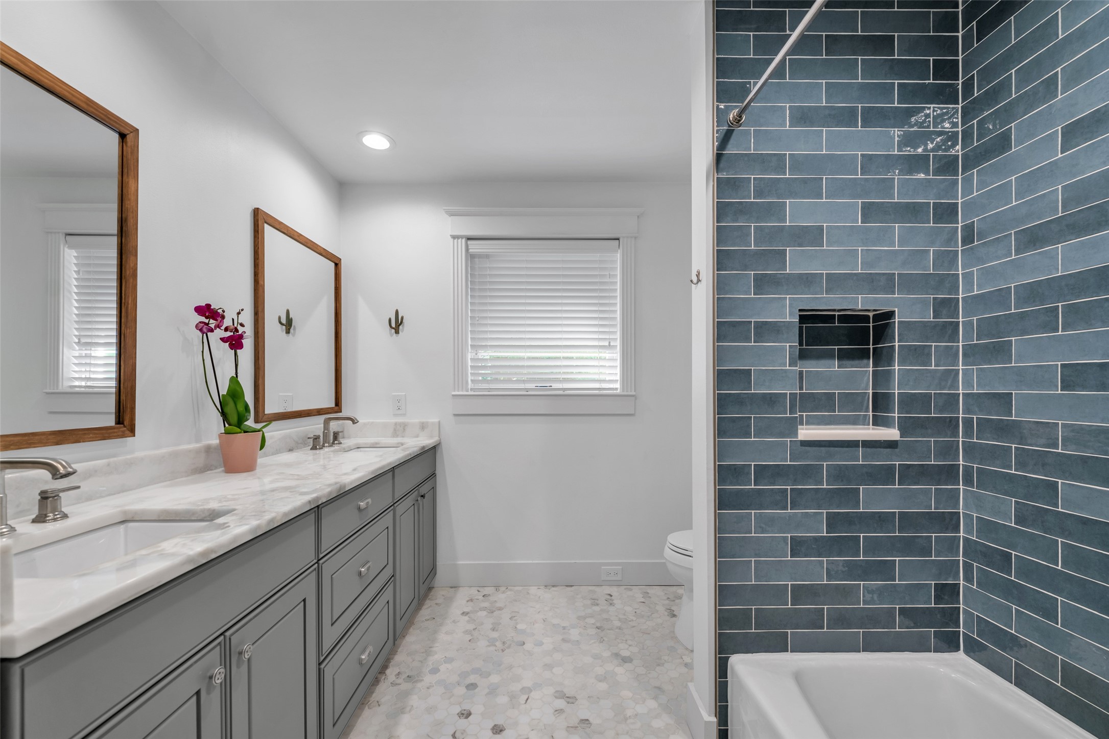 747 Kessler Lake Drive