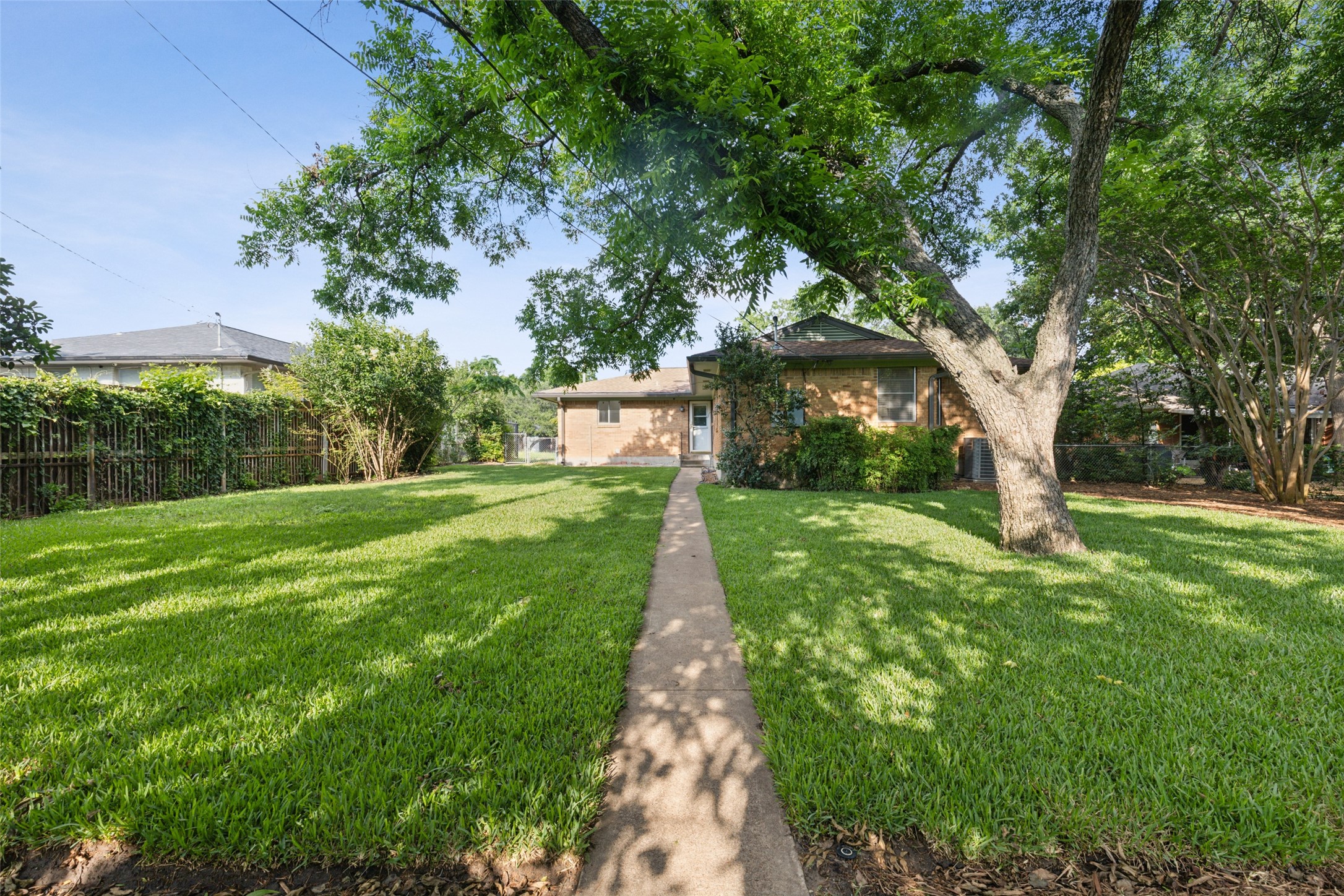 317 N Brighton Avenue