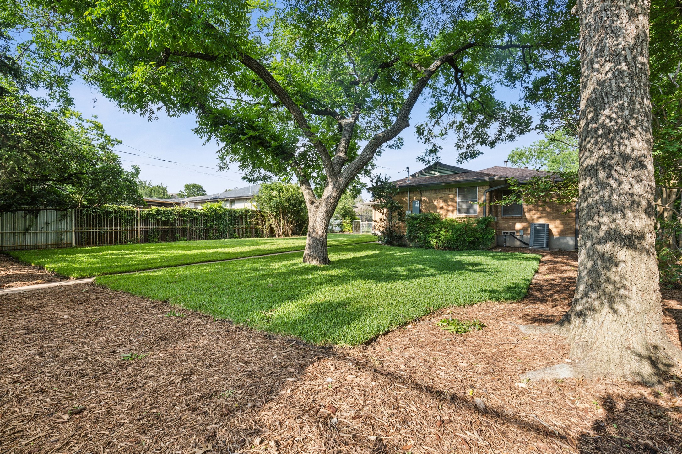 317 N Brighton Avenue