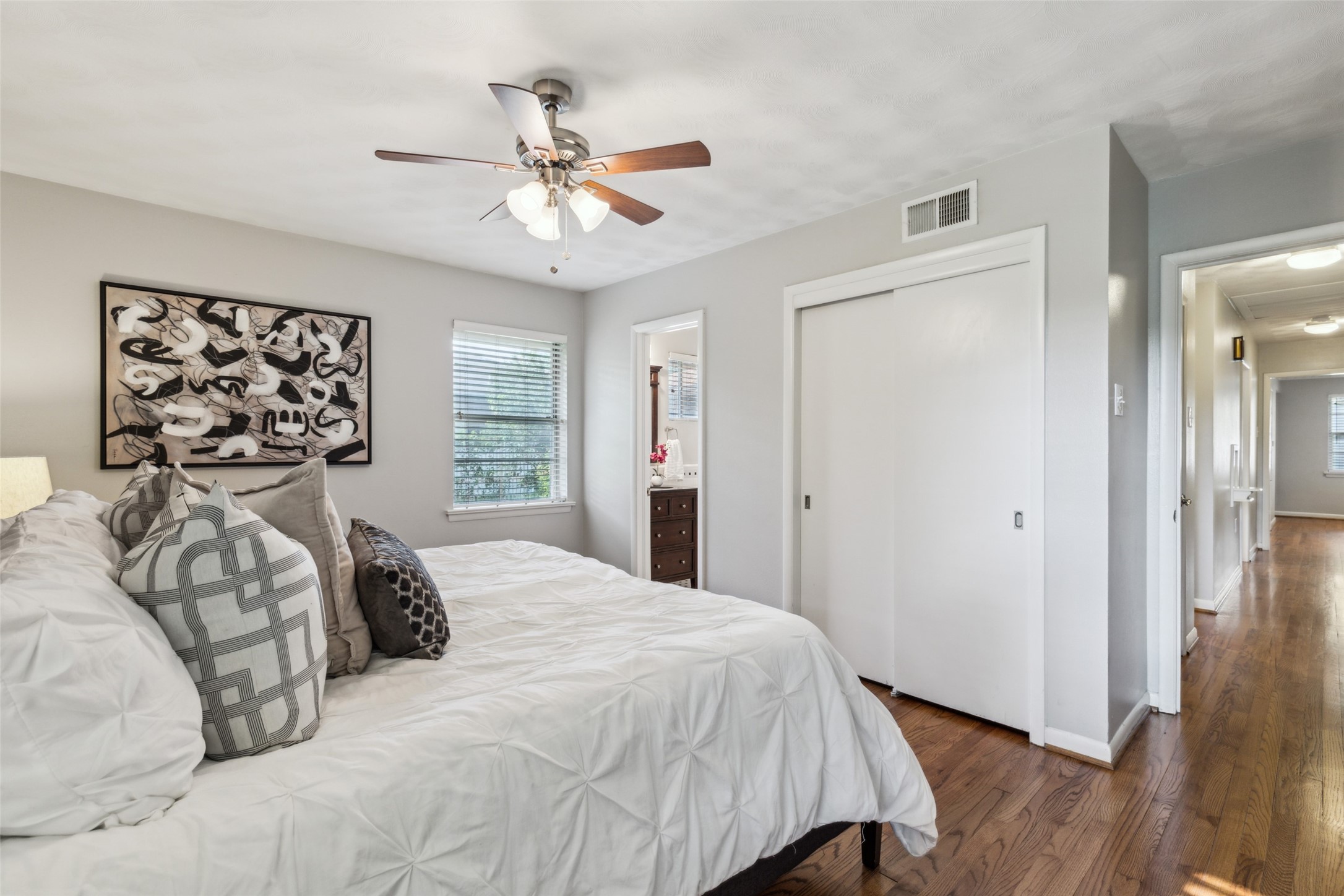 317 N Brighton Avenue