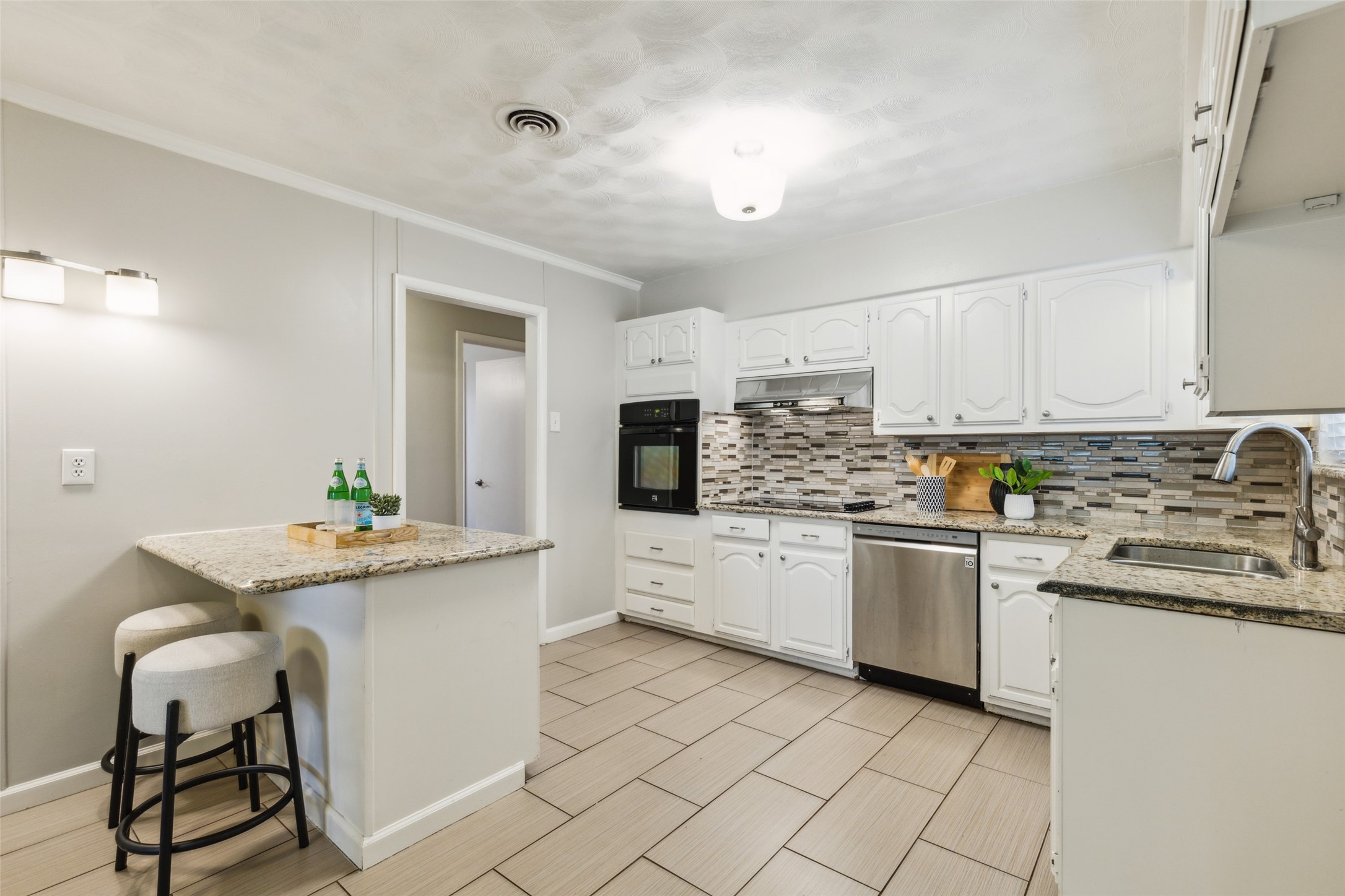 317 N Brighton Avenue