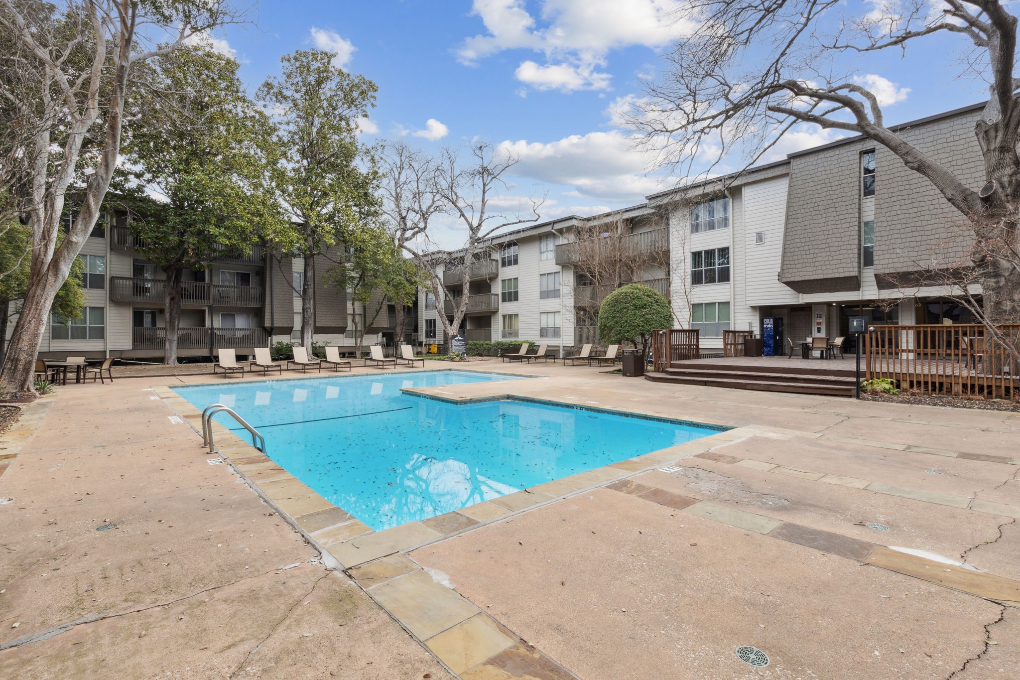 4837 Cedar Springs Road 308