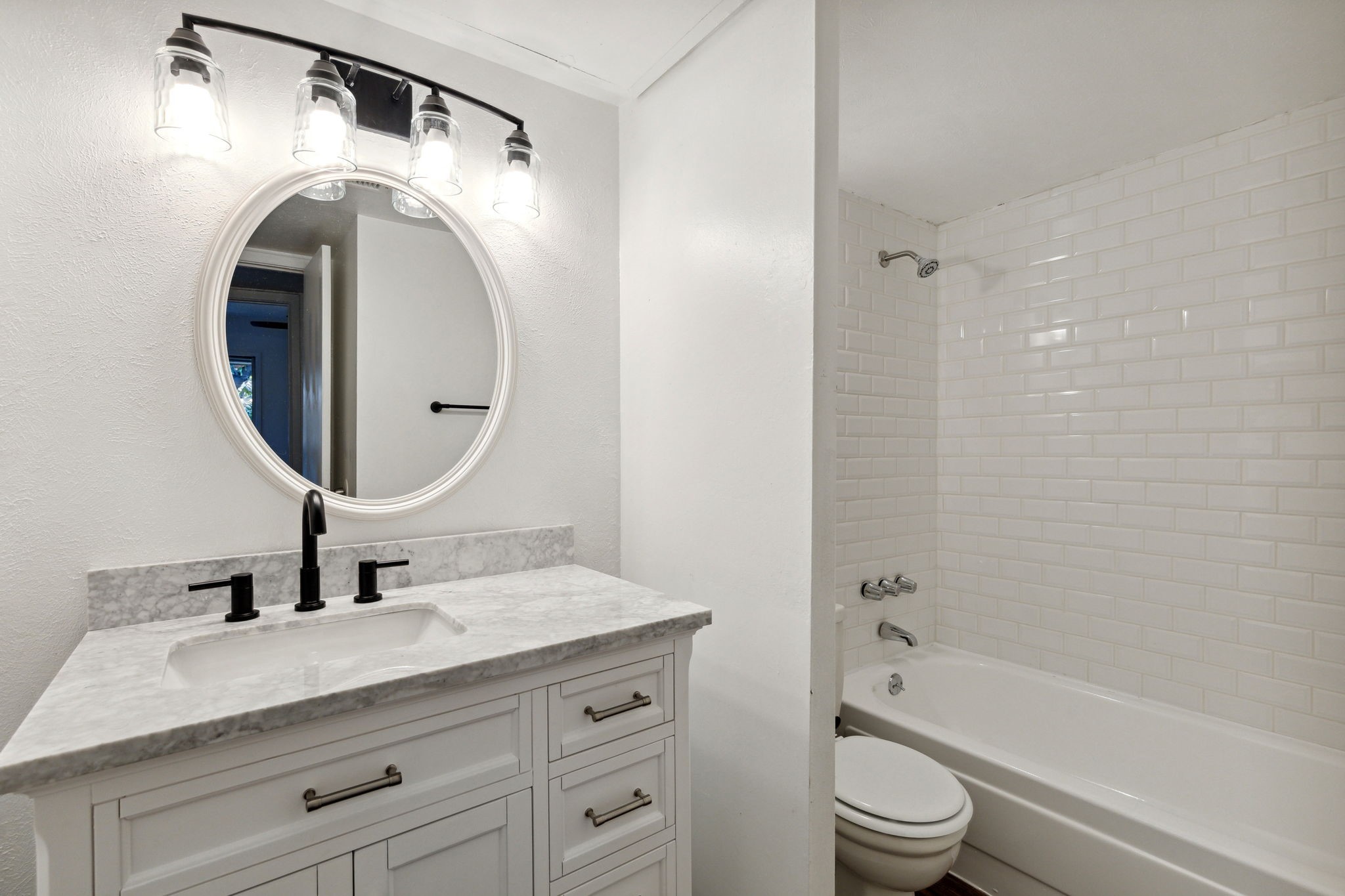 4837 Cedar Springs Road 308