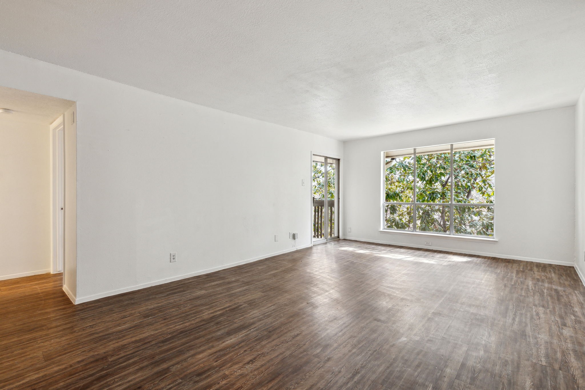 4837 Cedar Springs Road 308