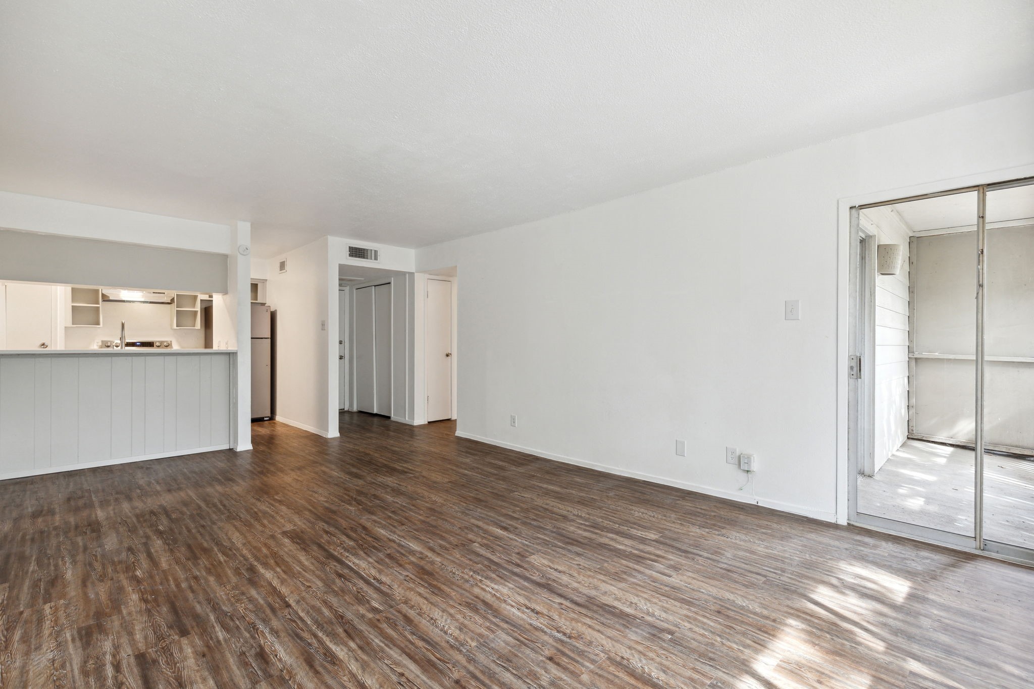 4837 Cedar Springs Road 308