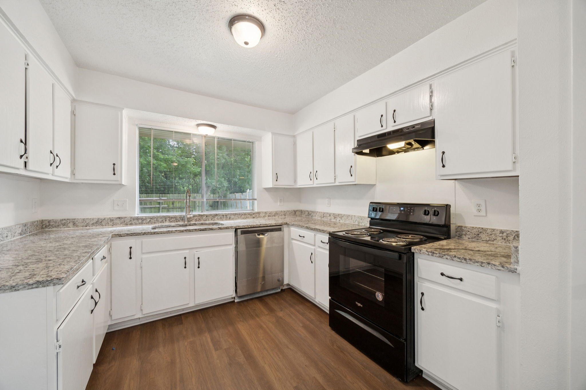 408 E Kearney Street