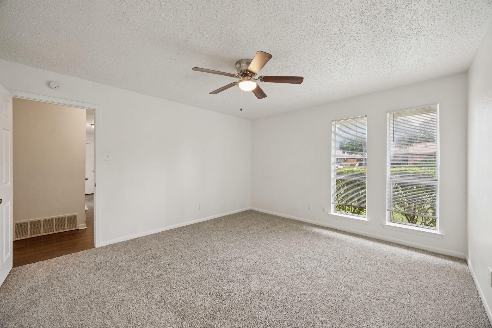 408 E Kearney Street