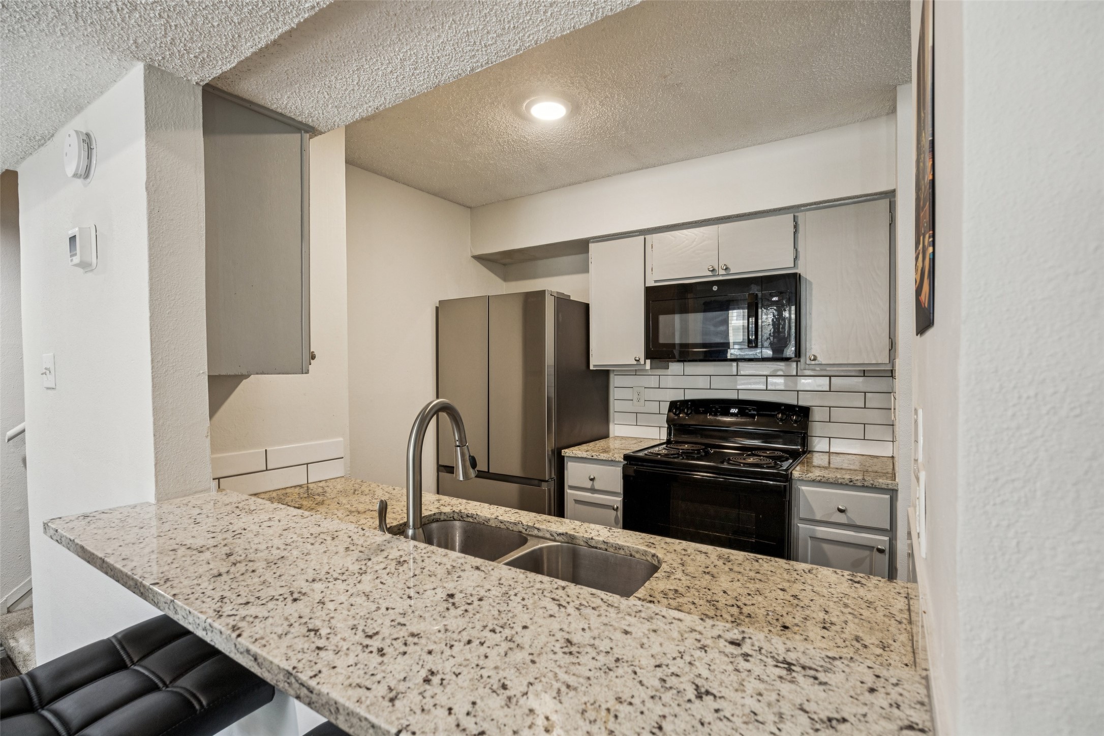 6050 Melody Lane 107